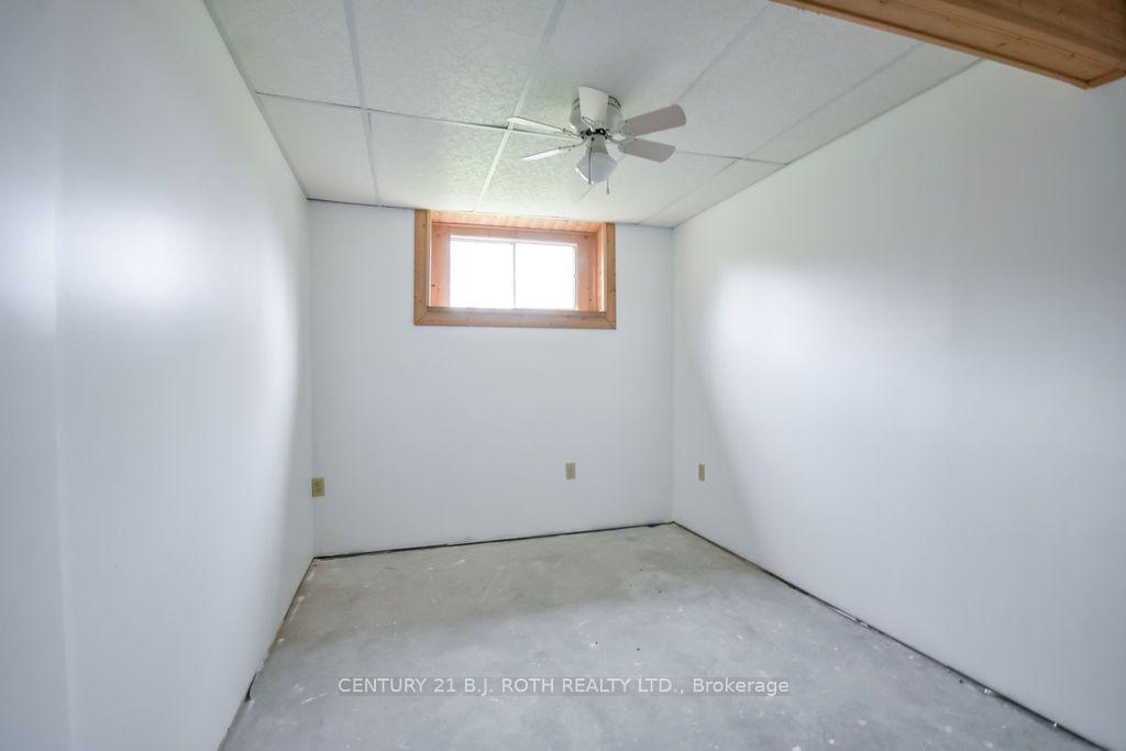 Photo 26 of 1398 Old Fort Road, Tay, Rural Tay — HOMEH