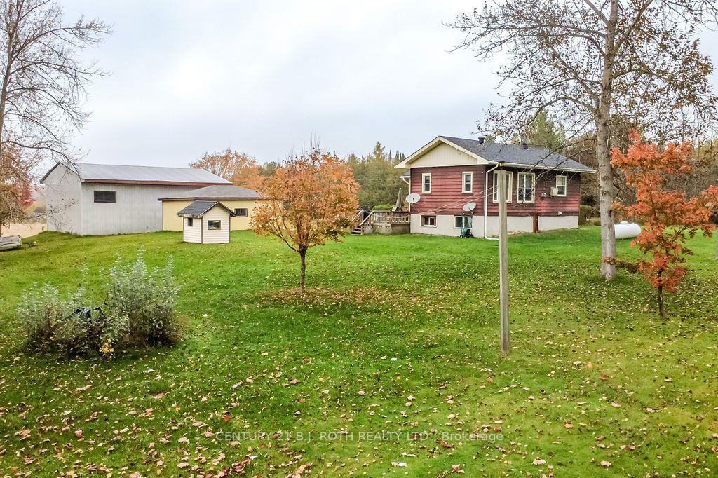 Photo 33 of 1398 Old Fort Road, Tay, Rural Tay — HOMEH