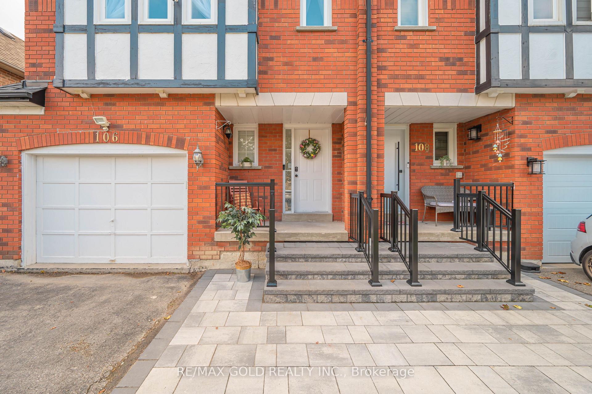 Photo 4 of 106 Bighorn Crescent, Brampton, Sandringham-Wellington — HOMEH