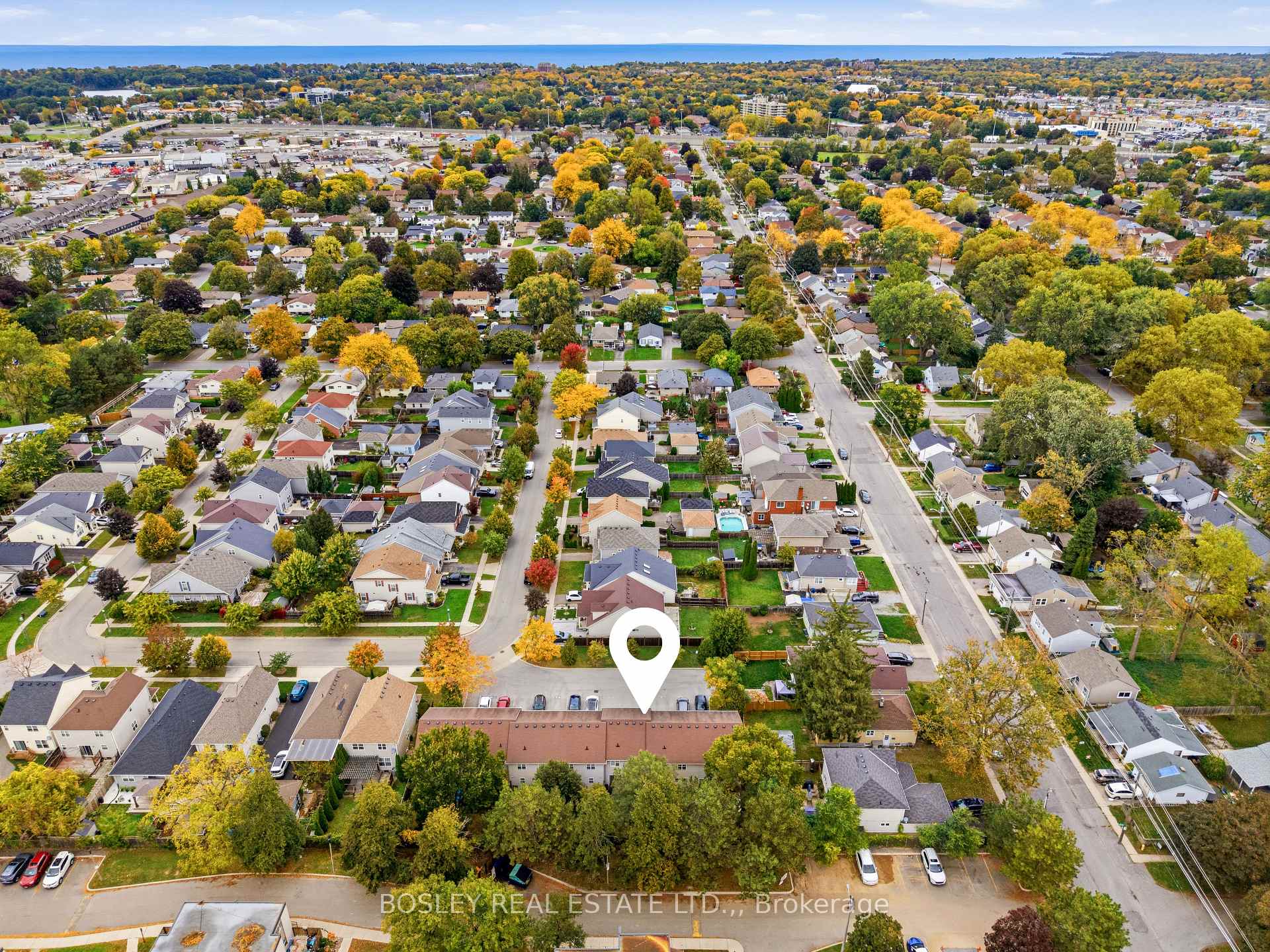 Photo 36 of 26 Chicory Crescent, St. Catharines, Haig — HOMEH