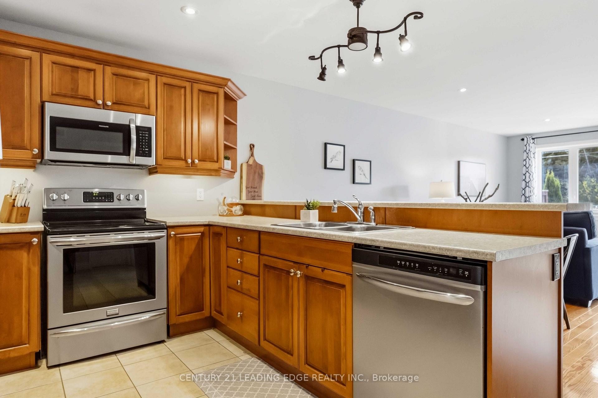 Photo 22 of 12 Ward Drive, Brighton — HOMEH
