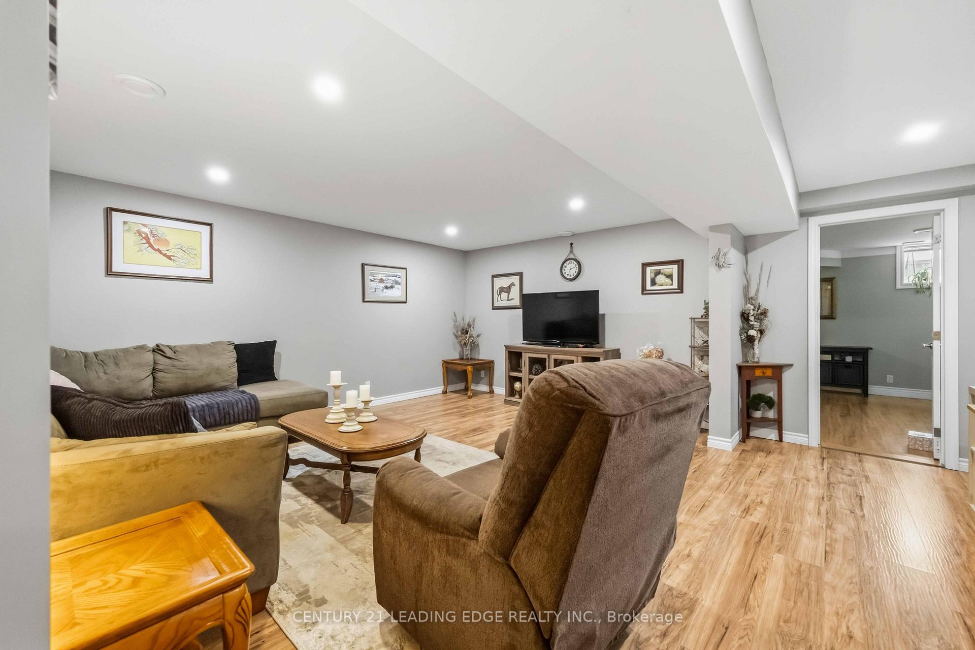 Photo 33 of 12 Ward Drive, Brighton — HOMEH