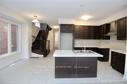 Photo 5 of 7648 Hackberry Trail, Niagara Falls, Brown — HOMEH