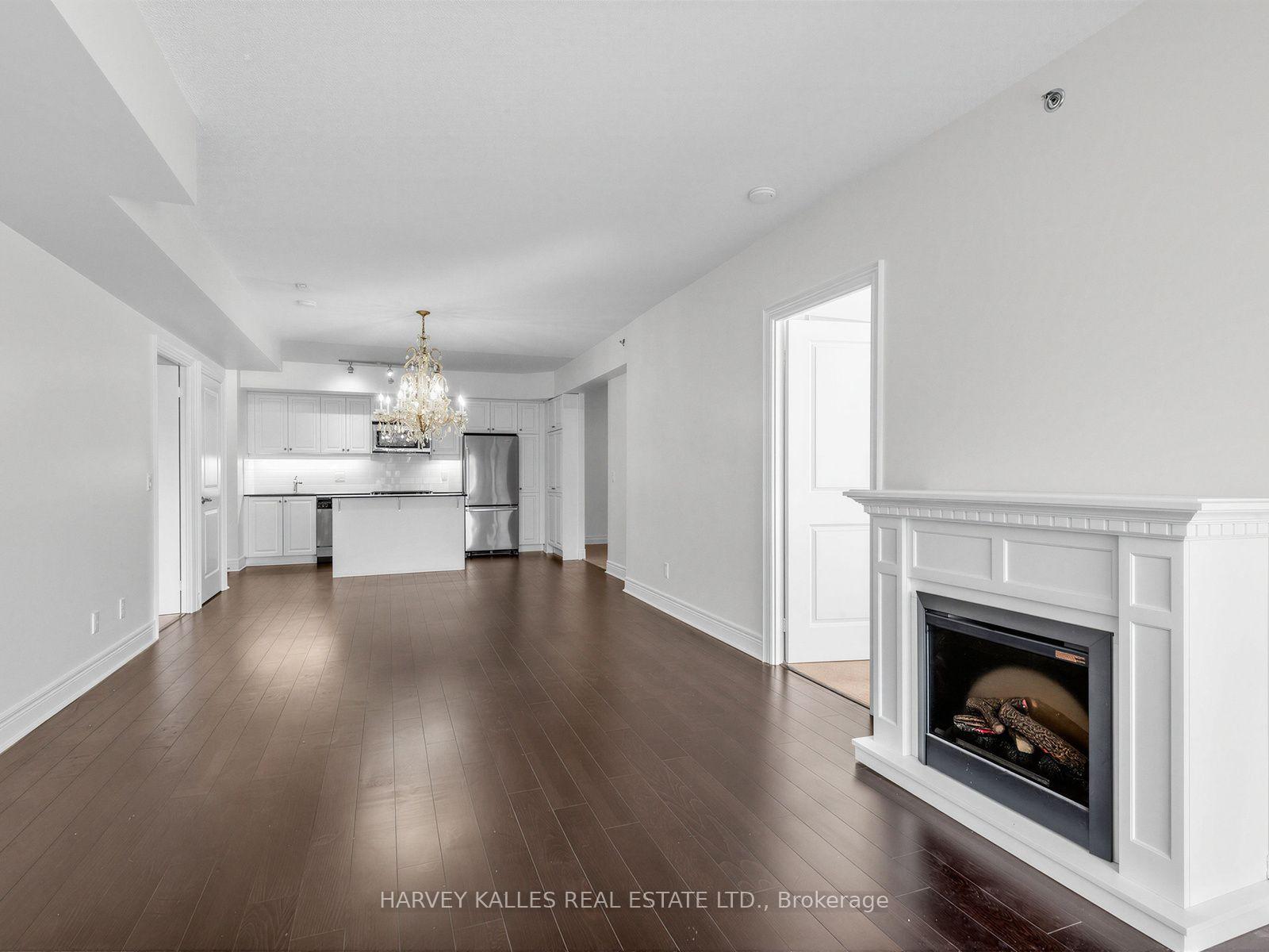 Photo 14 of Unit 217, 701 Sheppard Avenue, North York, Clanton Park — HOMEH