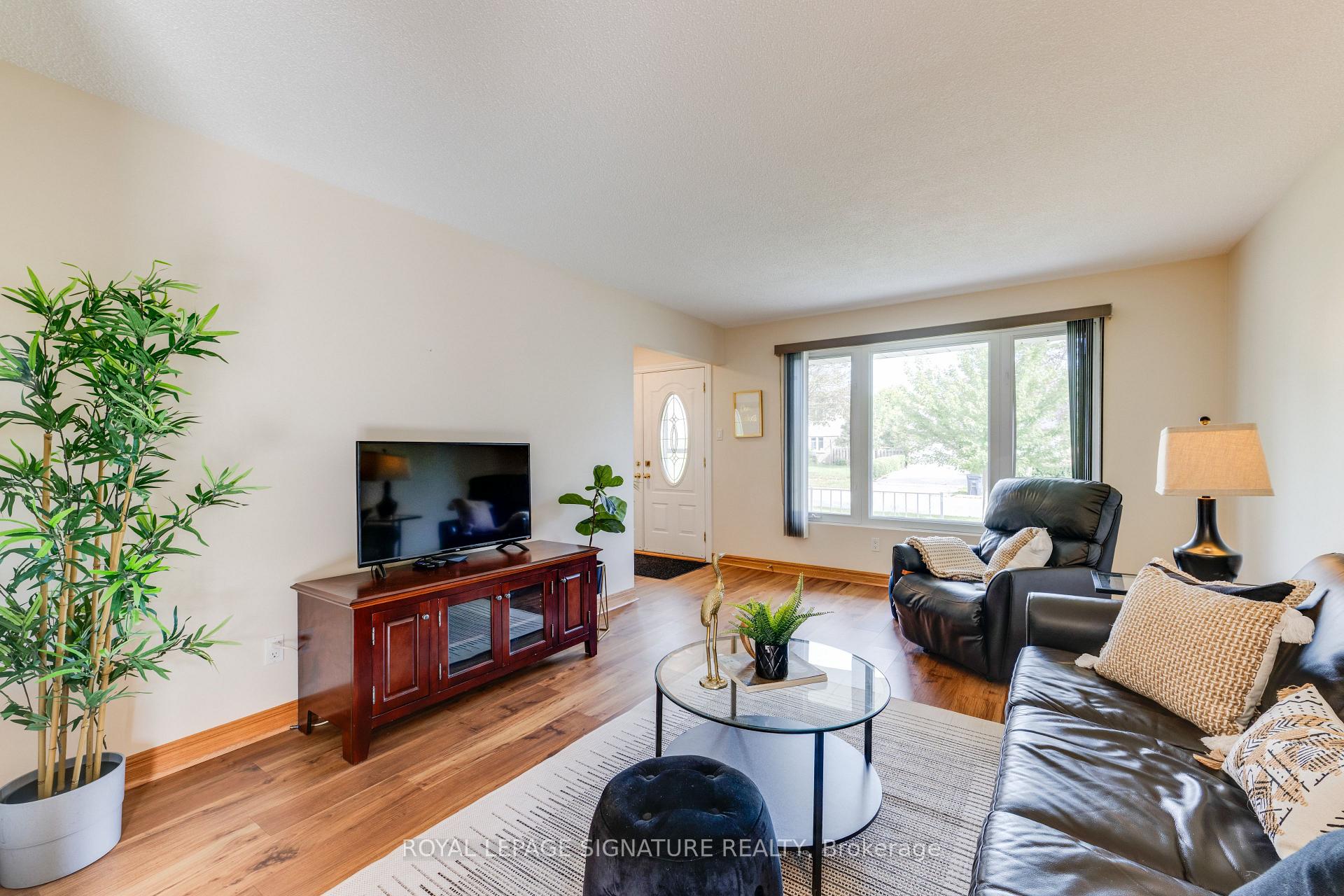 Photo 10 of 236 John Tabor Trail, Scarborough, Malvern — HOMEH