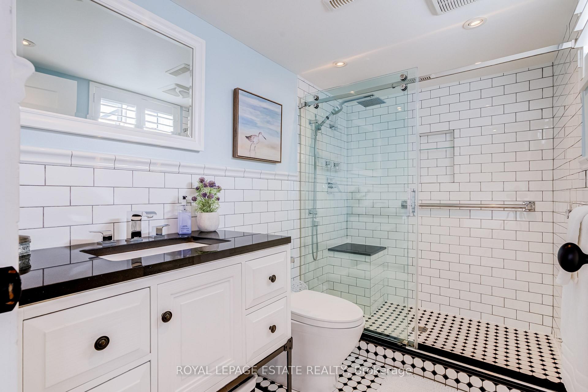 Photo 35 of 140 Bingham Avenue, Toronto, East End-Danforth — HOMEH