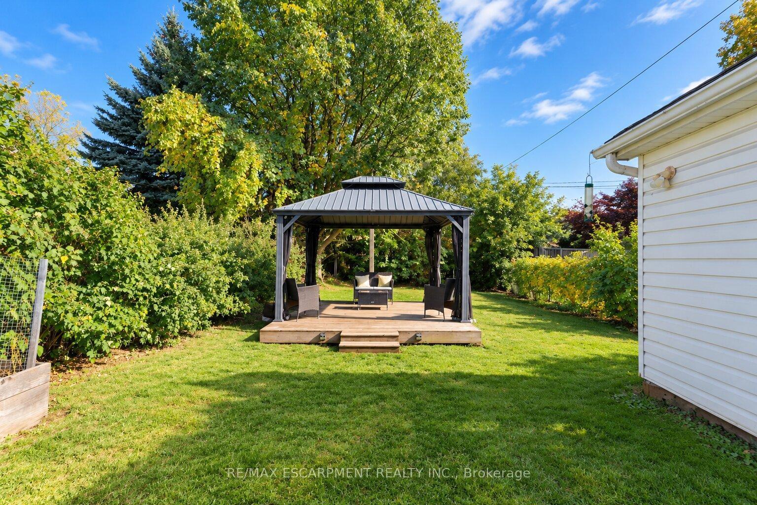 Photo 37 of 75 Barons Avenue, Hamilton, Bartonville — HOMEH