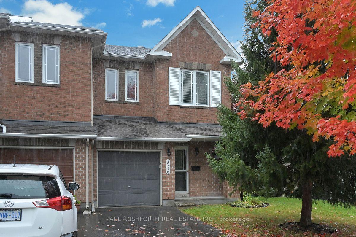 Photo 2 of 2216 Brockstone Crescent, Ottawa, Avalon East — HOMEH