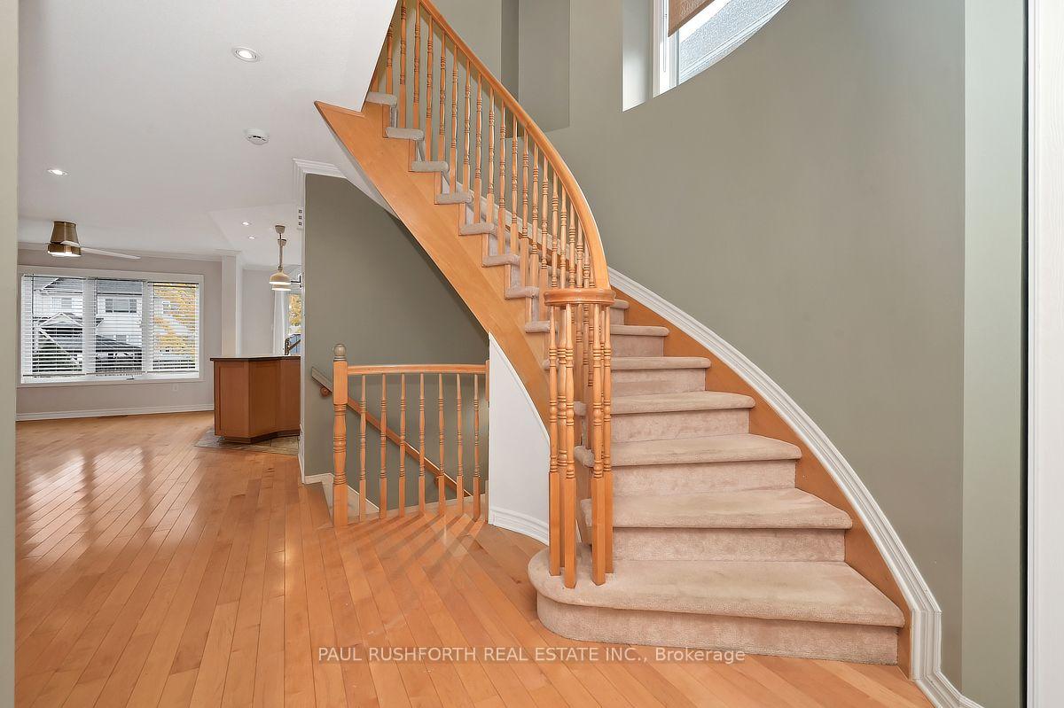 Photo 4 of 2216 Brockstone Crescent, Ottawa, Avalon East — HOMEH