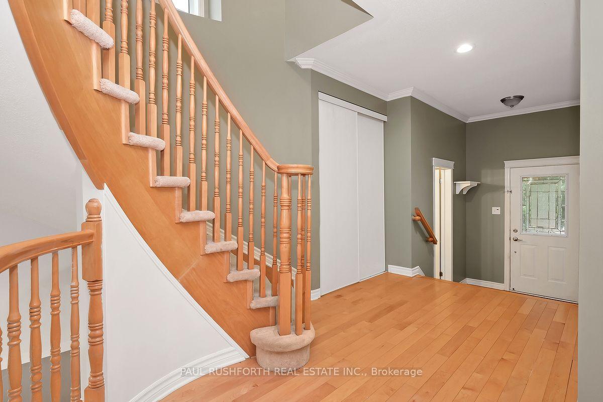 Photo 5 of 2216 Brockstone Crescent, Ottawa, Avalon East — HOMEH
