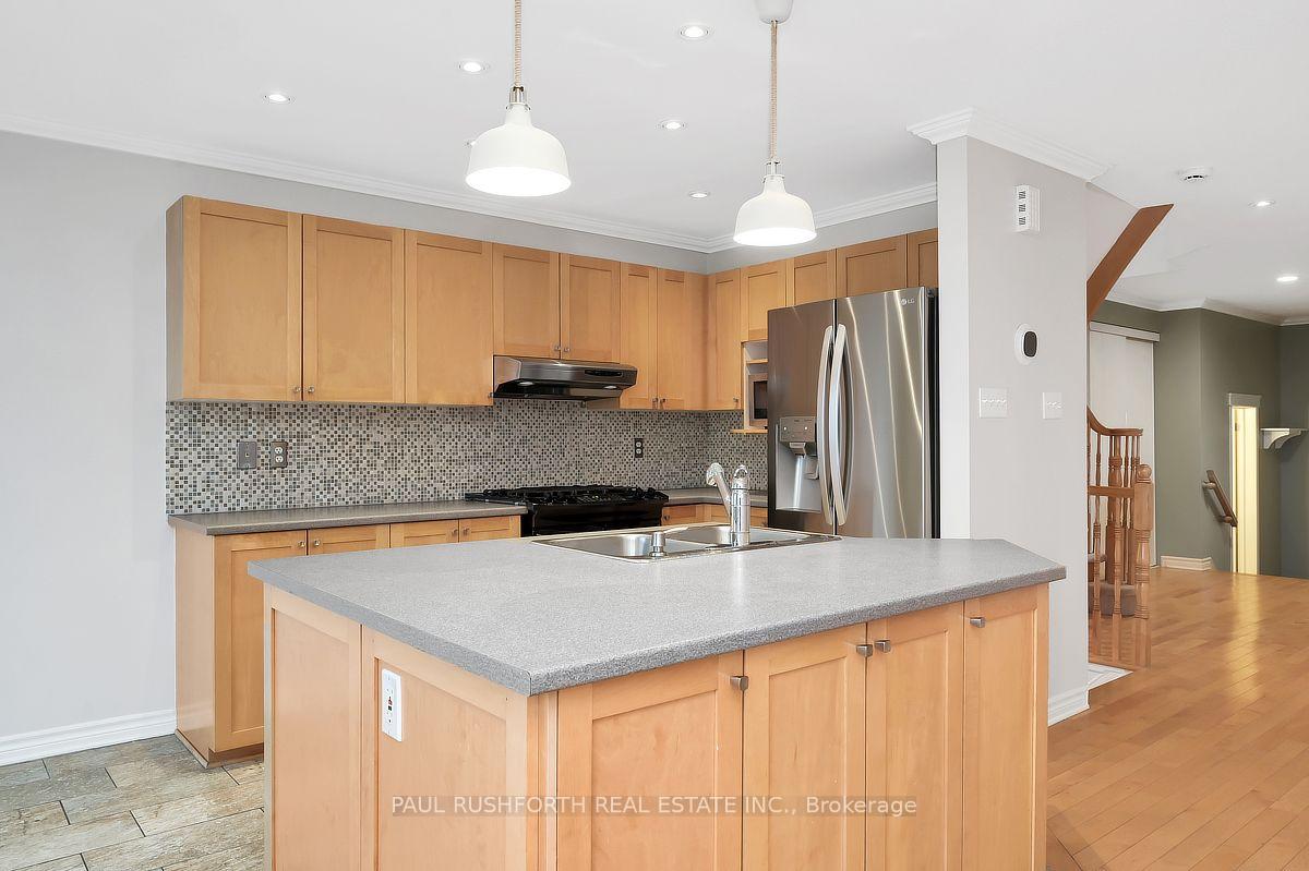 Photo 19 of 2216 Brockstone Crescent, Ottawa, Avalon East — HOMEH