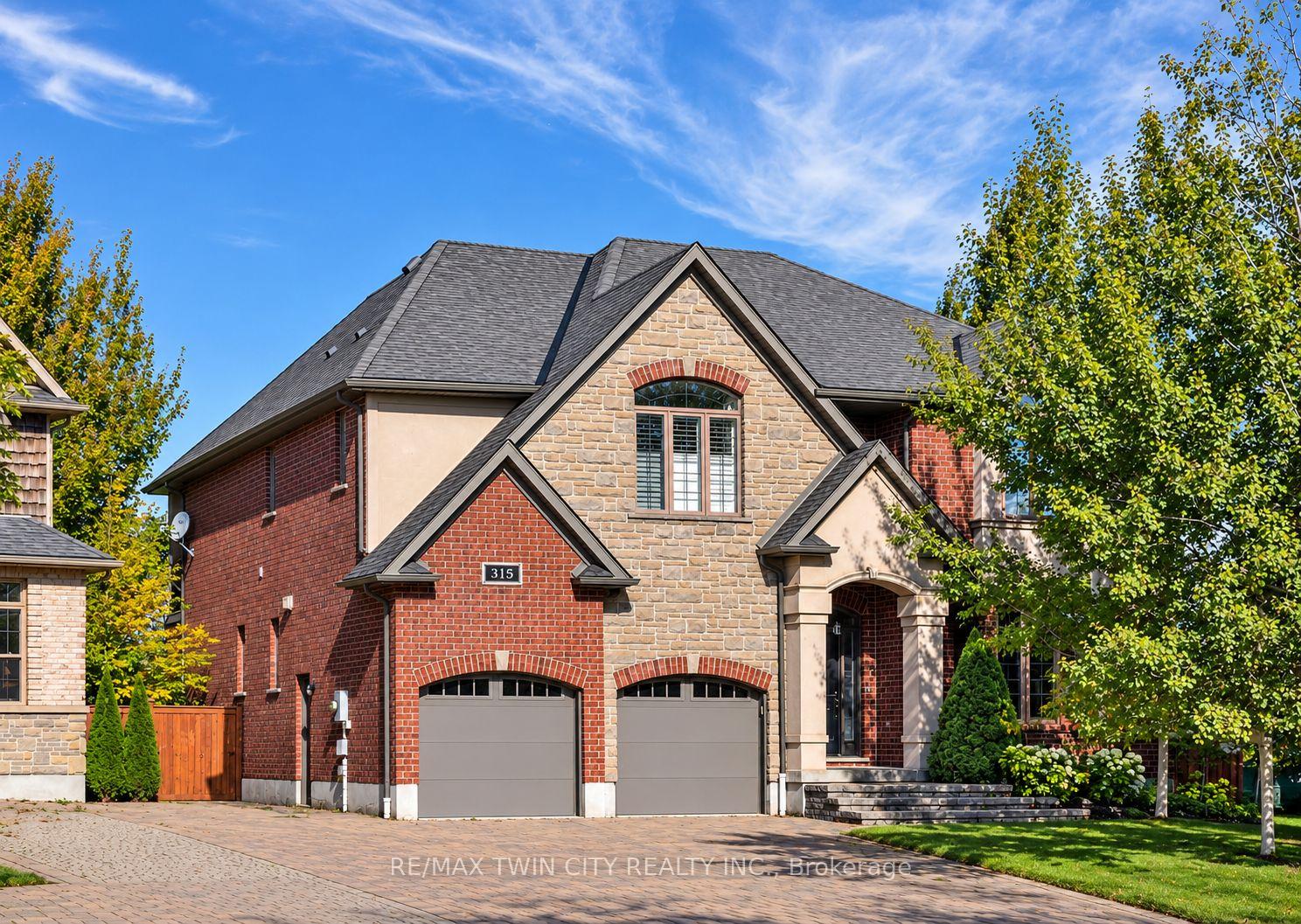 Photo of 315 Rideau River Place