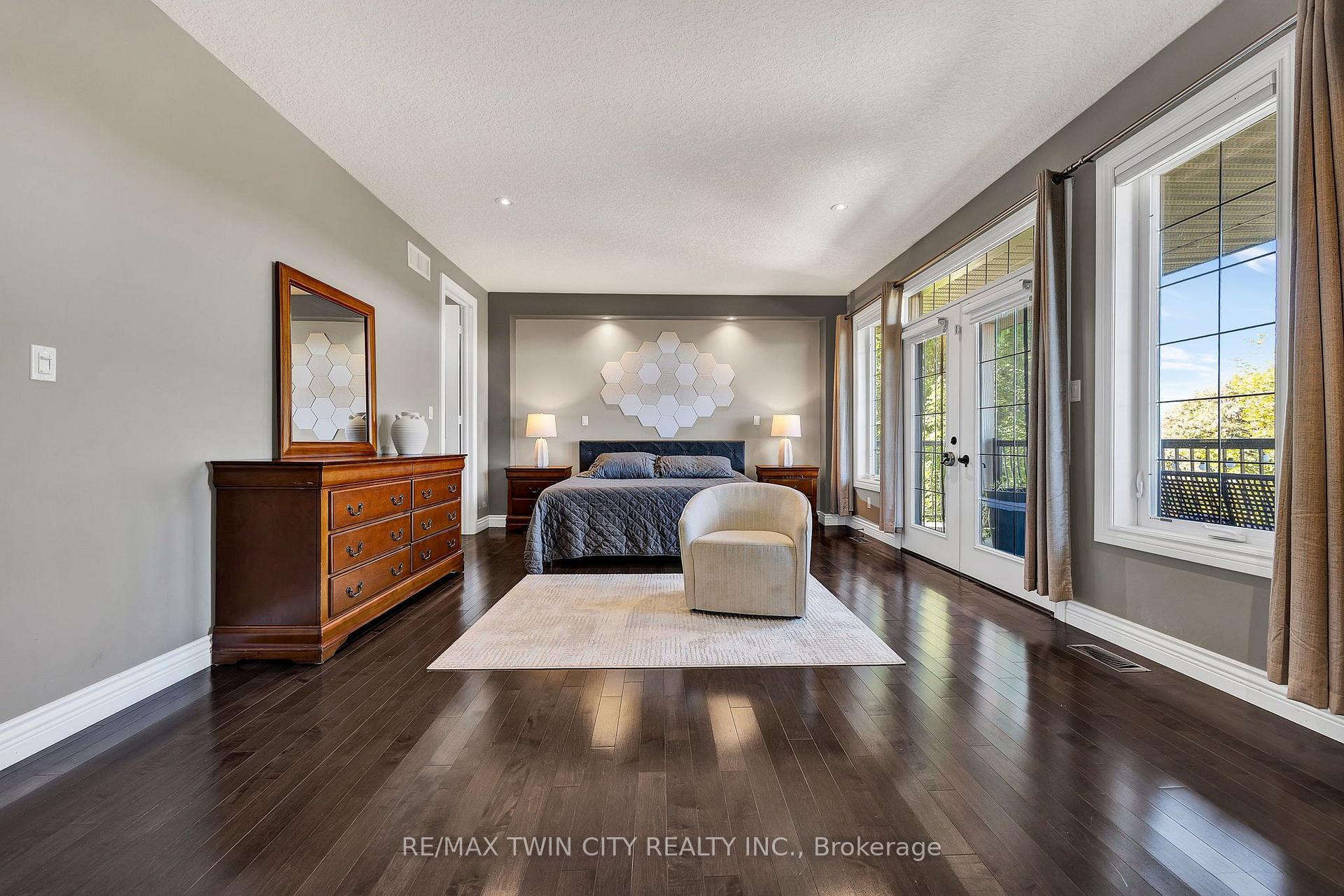 Photo 17 of 315 Rideau River Place, Waterloo, Conservation Meadows — HOMEH