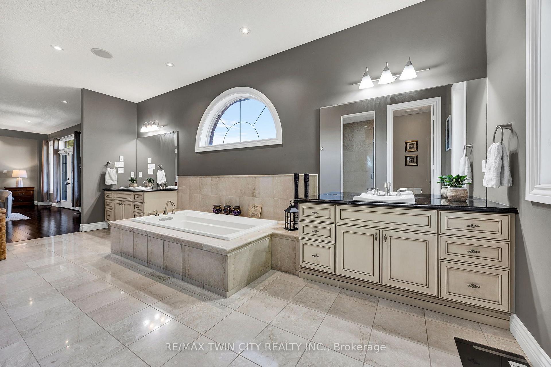 Photo 19 of 315 Rideau River Place, Waterloo, Conservation Meadows — HOMEH