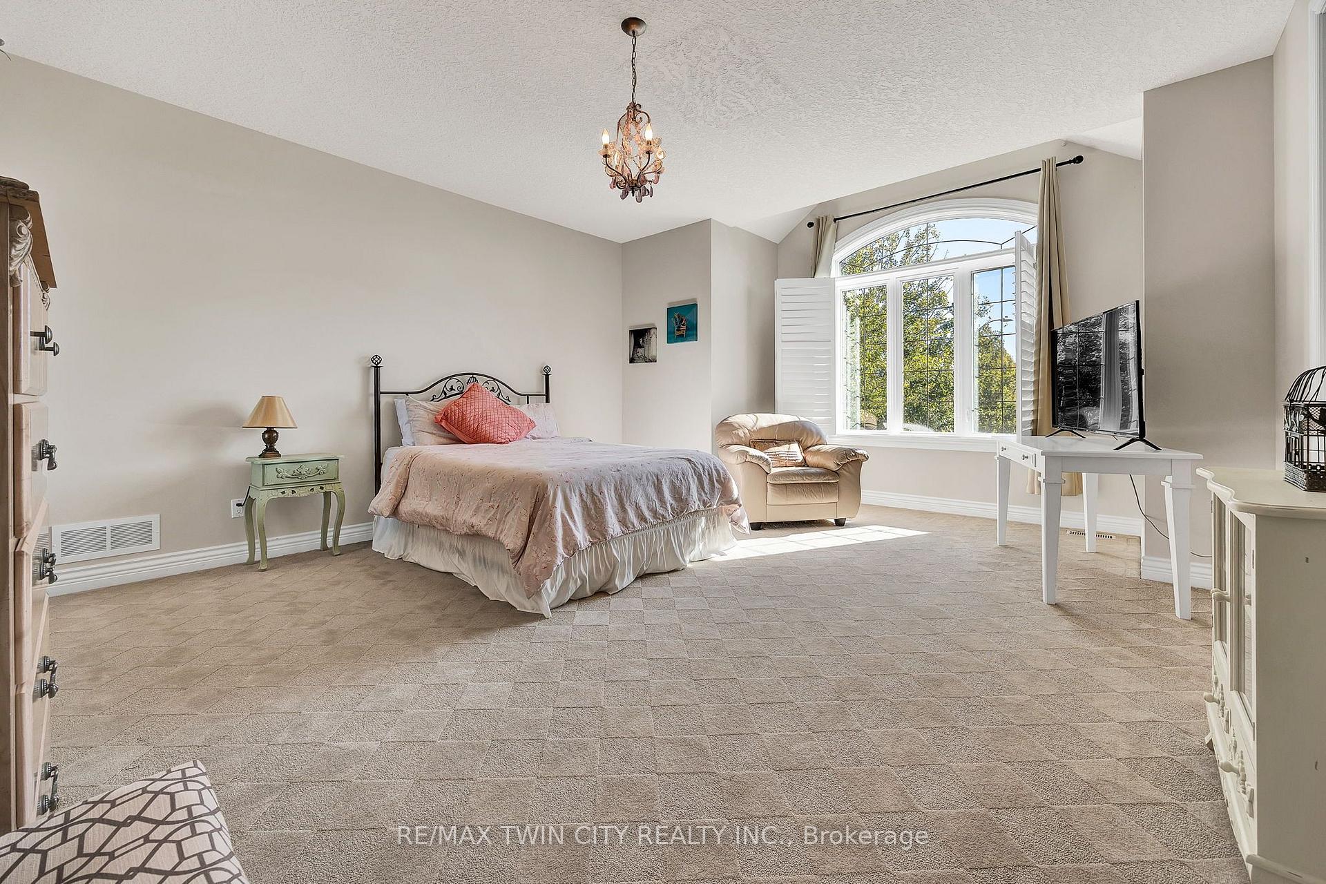 Photo 24 of 315 Rideau River Place, Waterloo, Conservation Meadows — HOMEH