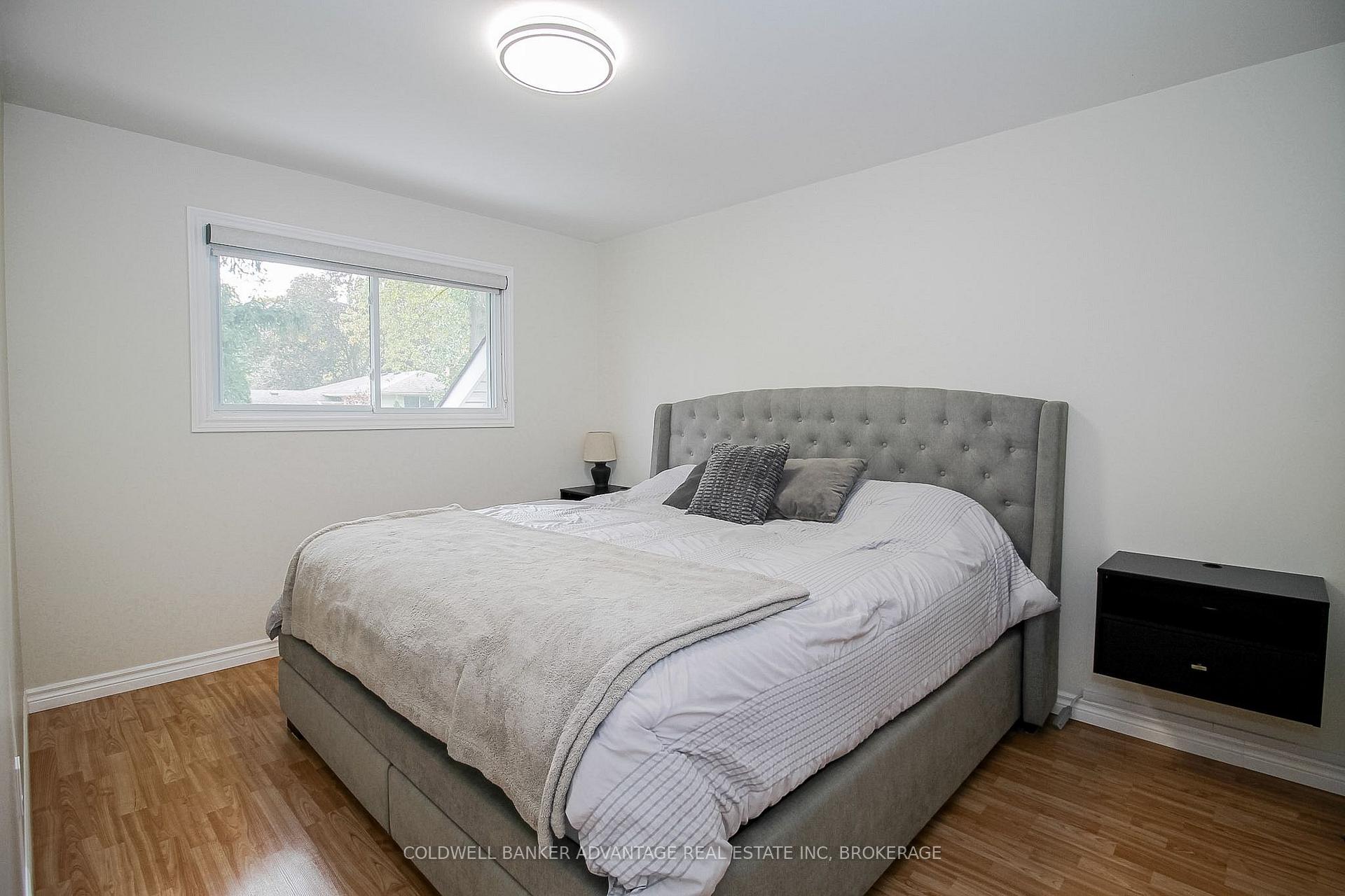 Photo 21 of 11 Fallingbrook Drive, Pelham, Fonthill — HOMEH