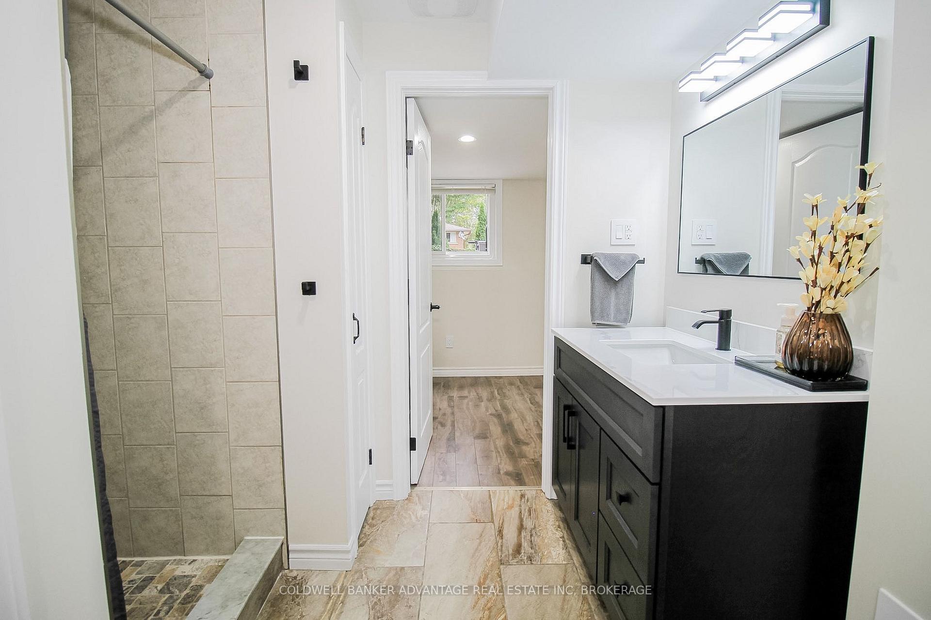 Photo 27 of 11 Fallingbrook Drive, Pelham, Fonthill — HOMEH