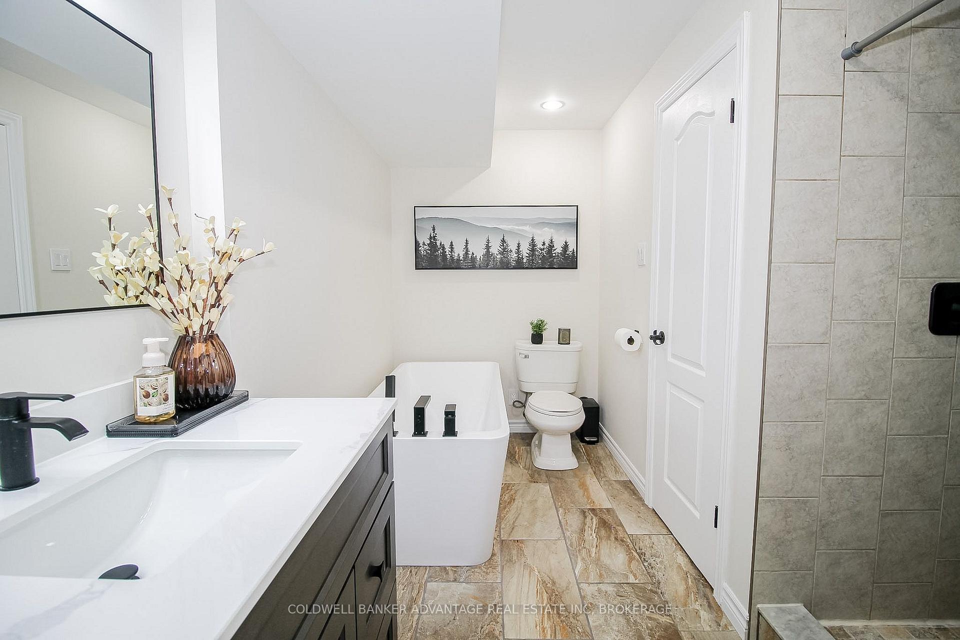 Photo 28 of 11 Fallingbrook Drive, Pelham, Fonthill — HOMEH