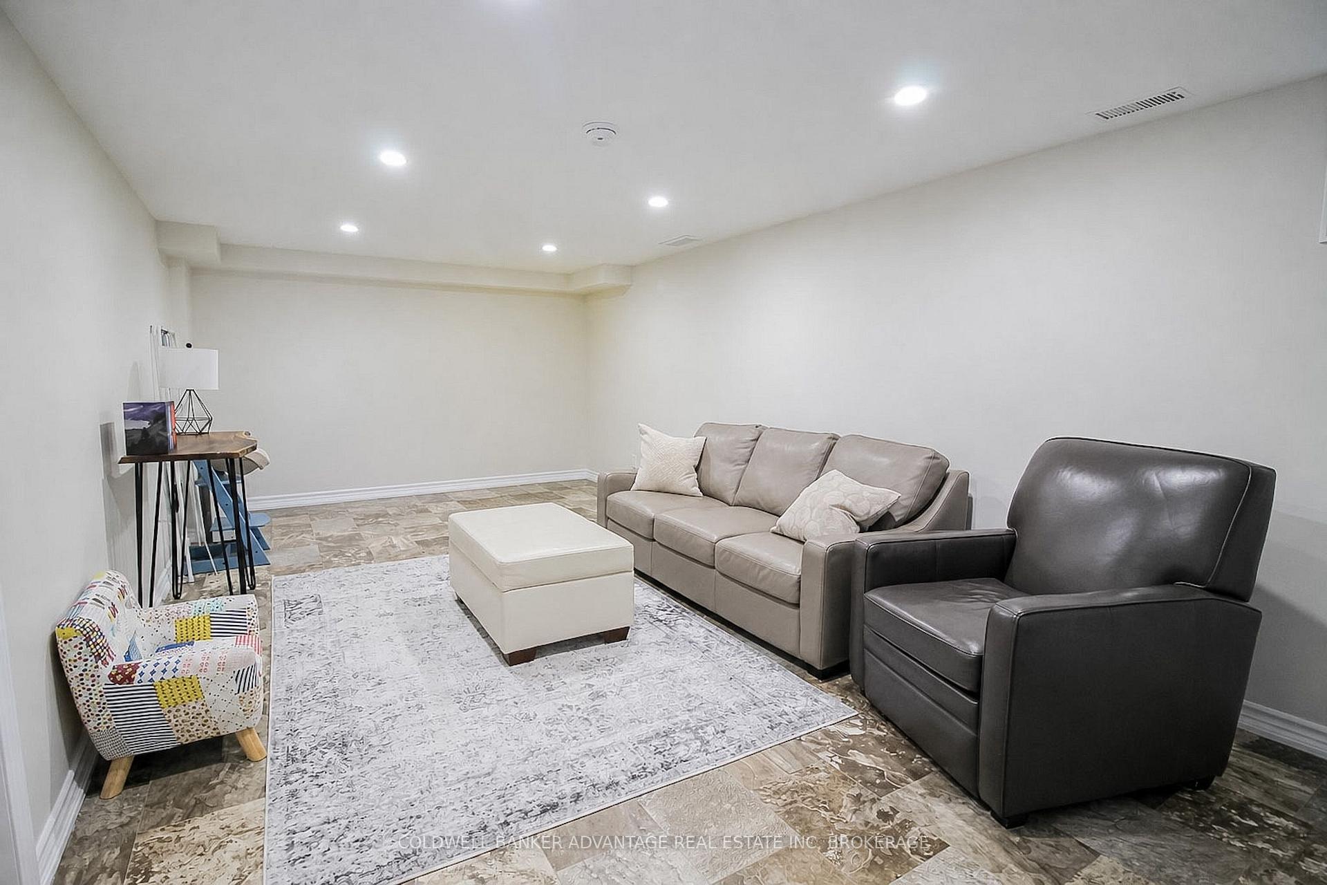 Photo 34 of 11 Fallingbrook Drive, Pelham, Fonthill — HOMEH