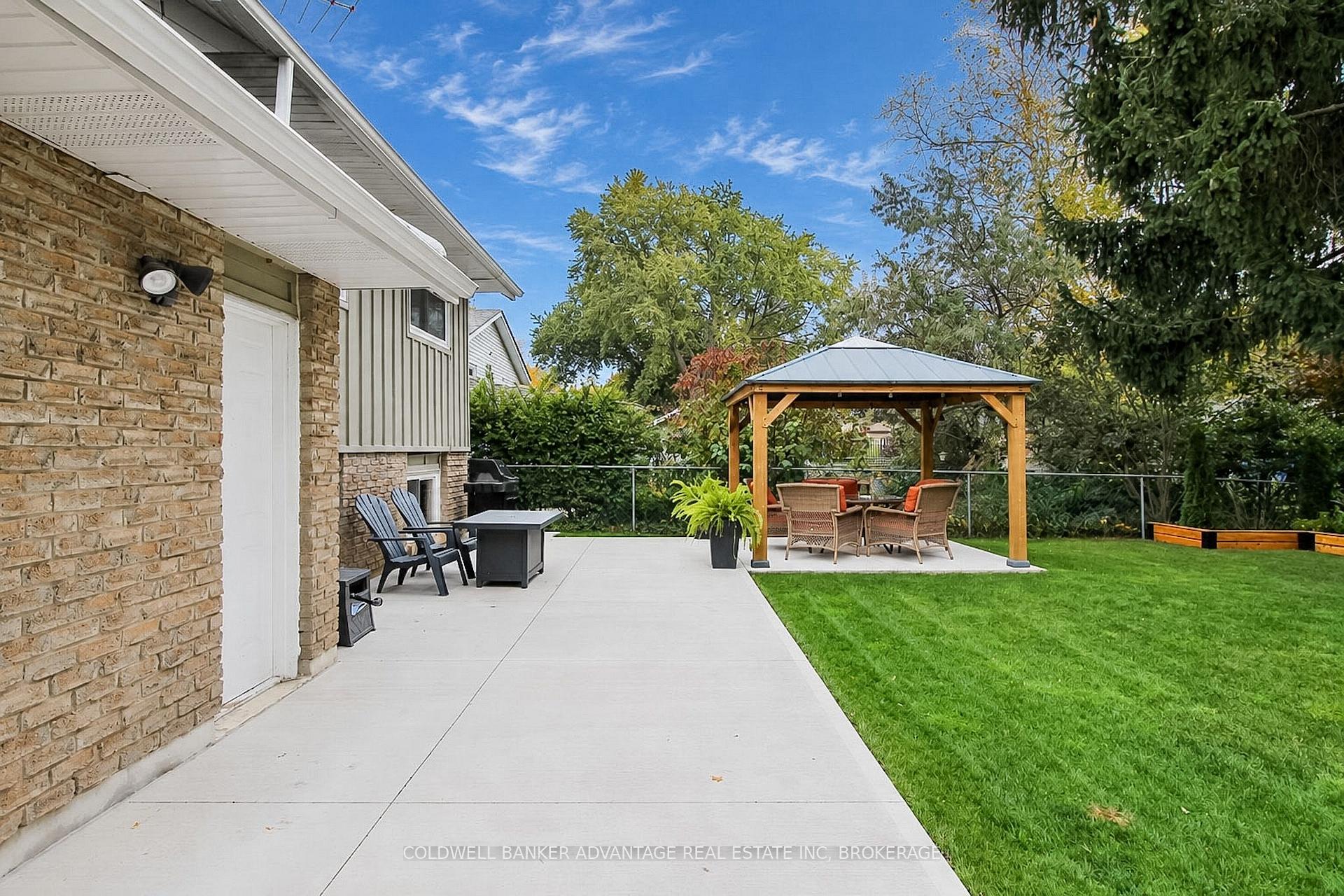 Photo 38 of 11 Fallingbrook Drive, Pelham, Fonthill — HOMEH