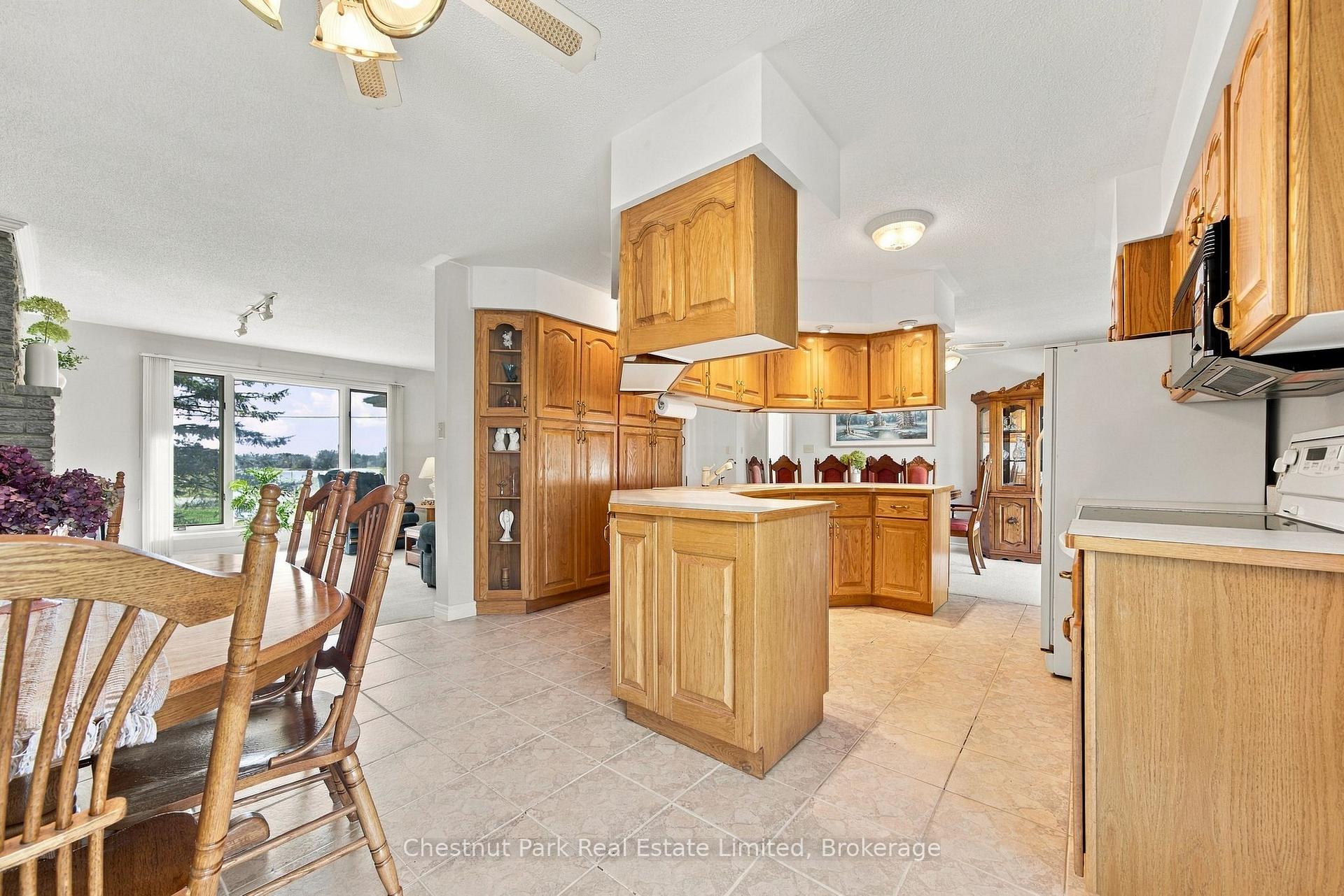 Photo 20 of 2643 County Rd 13, Prince Edward County, South Marysburg Ward — HOMEH