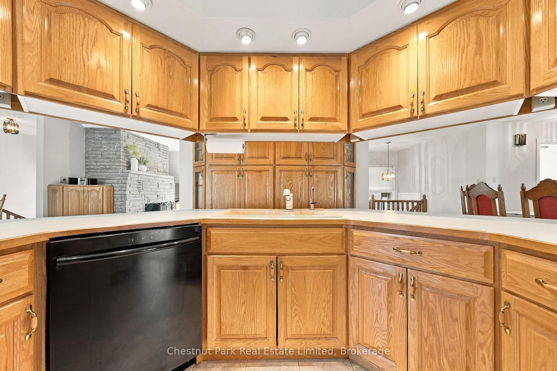 Photo 21 of 2643 County Rd 13, Prince Edward County, South Marysburg Ward — HOMEH