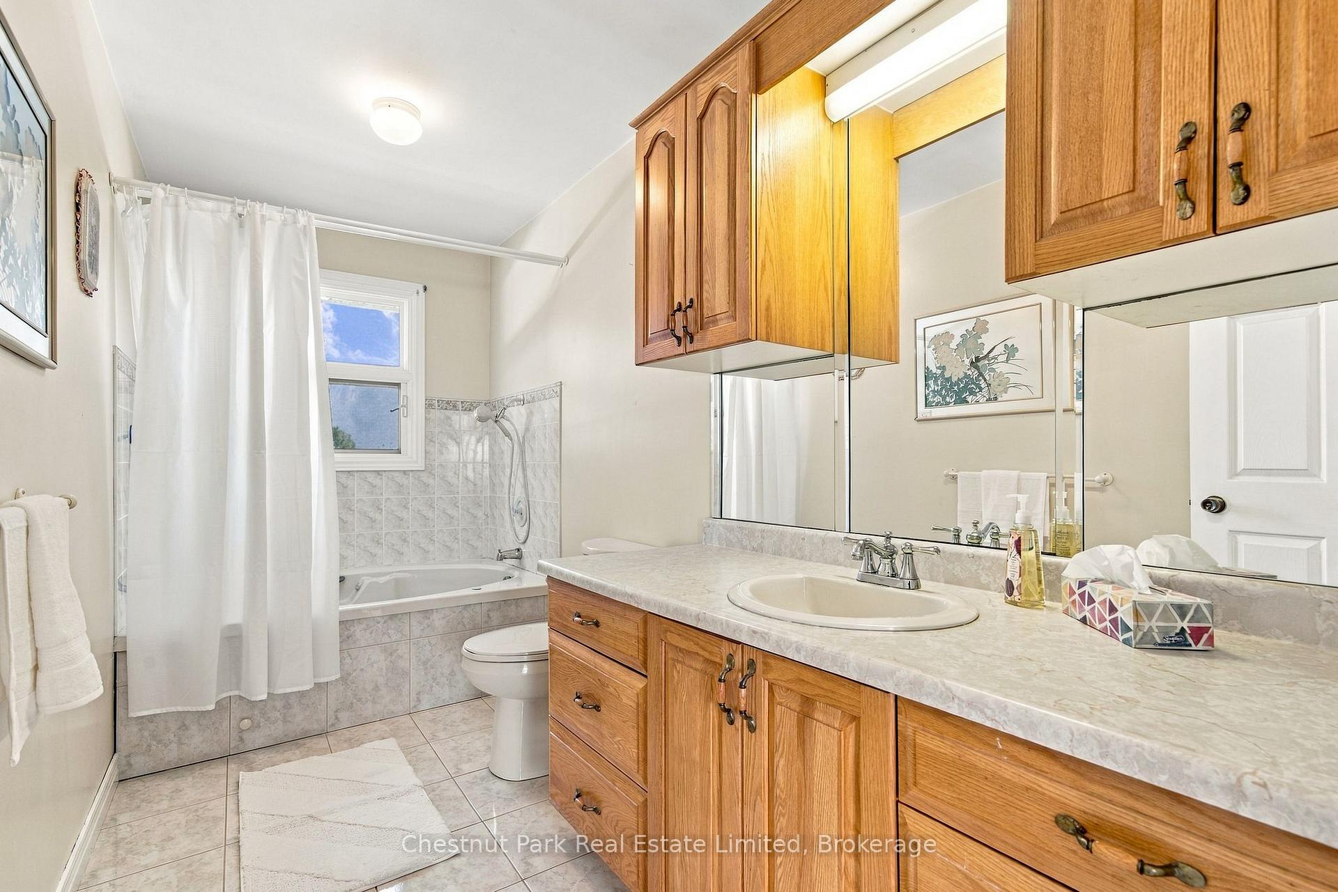 Photo 27 of 2643 County Rd 13, Prince Edward County, South Marysburg Ward — HOMEH