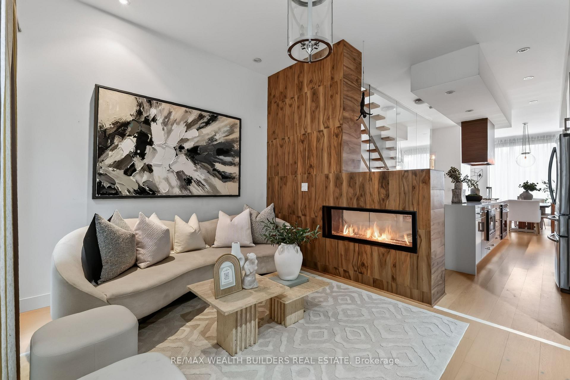 Photo 1 of Unit TH-07, 837 Broadview Avenue, Toronto, Playter Estates-Danforth — HOMEH