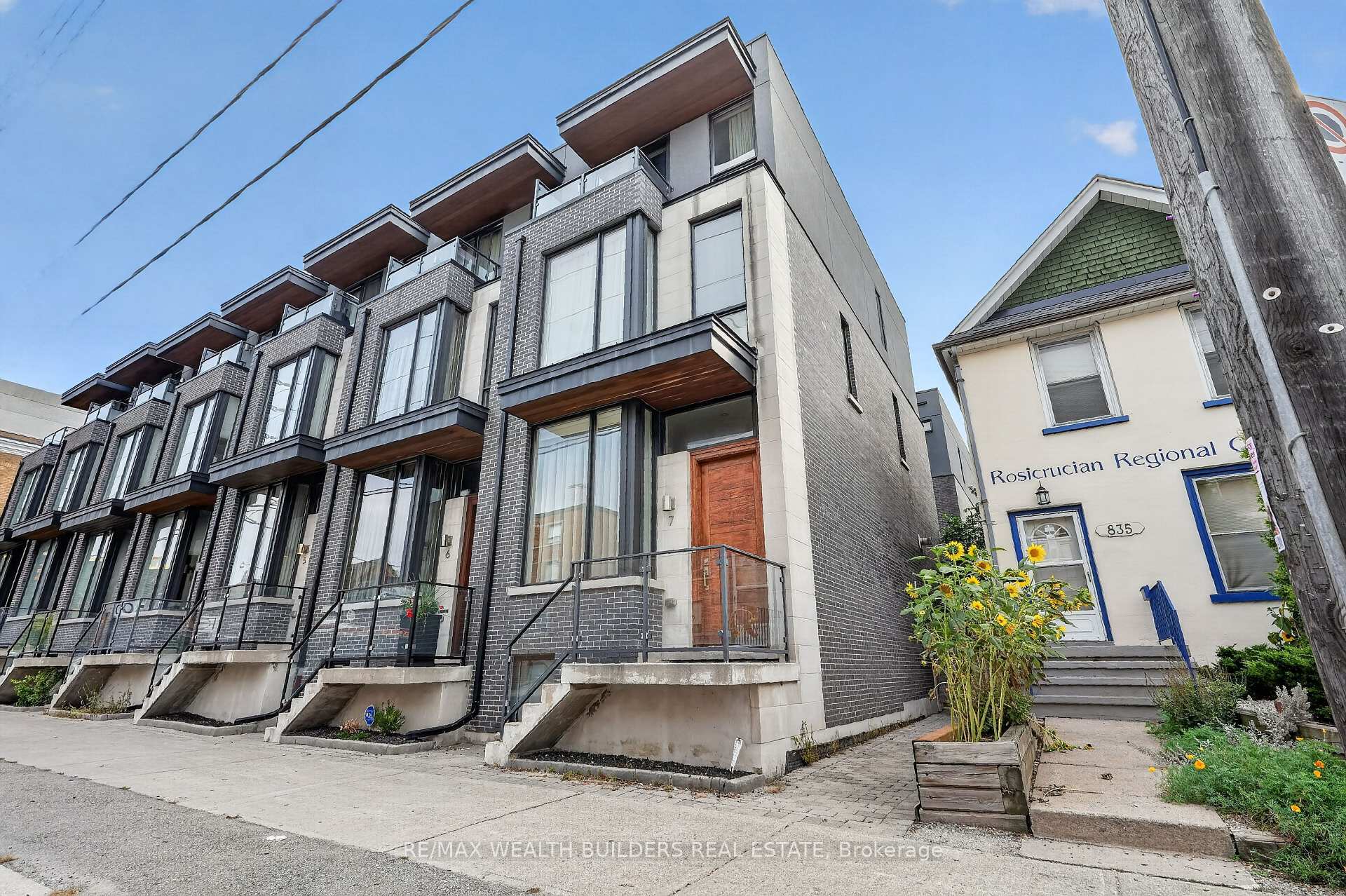 Photo 2 of Unit TH-07, 837 Broadview Avenue, Toronto, Playter Estates-Danforth — HOMEH
