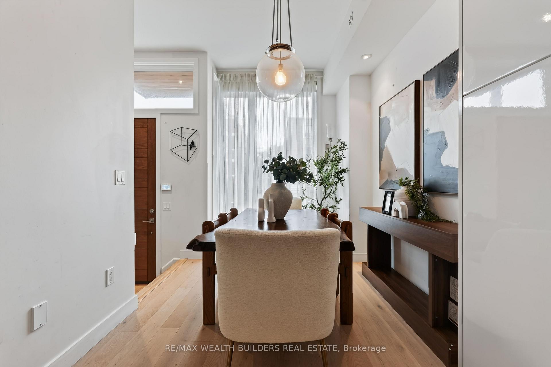 Photo 6 of Unit TH-07, 837 Broadview Avenue, Toronto, Playter Estates-Danforth — HOMEH