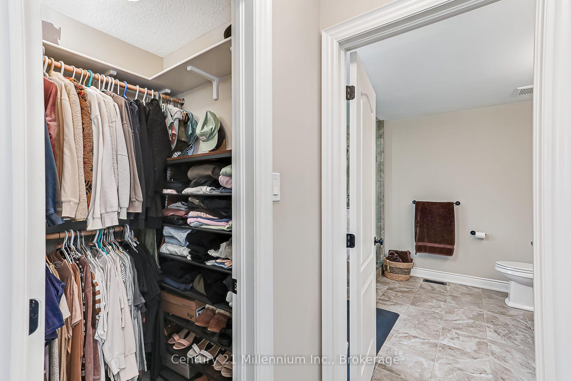 Photo 25 of 13 Gilpin Crescent, Collingwood — HOMEH
