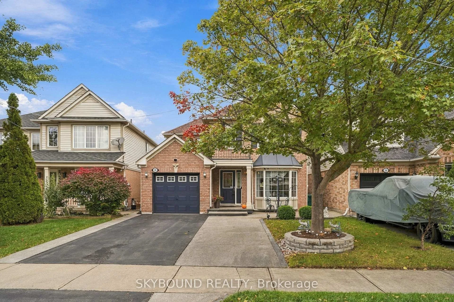 Photo 5 of 51 Thorpe Crescent, Brampton, Fletcher's Meadow — HOMEH