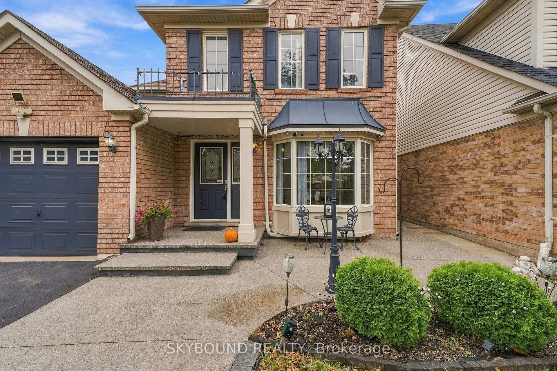 Photo 9 of 51 Thorpe Crescent, Brampton, Fletcher's Meadow — HOMEH