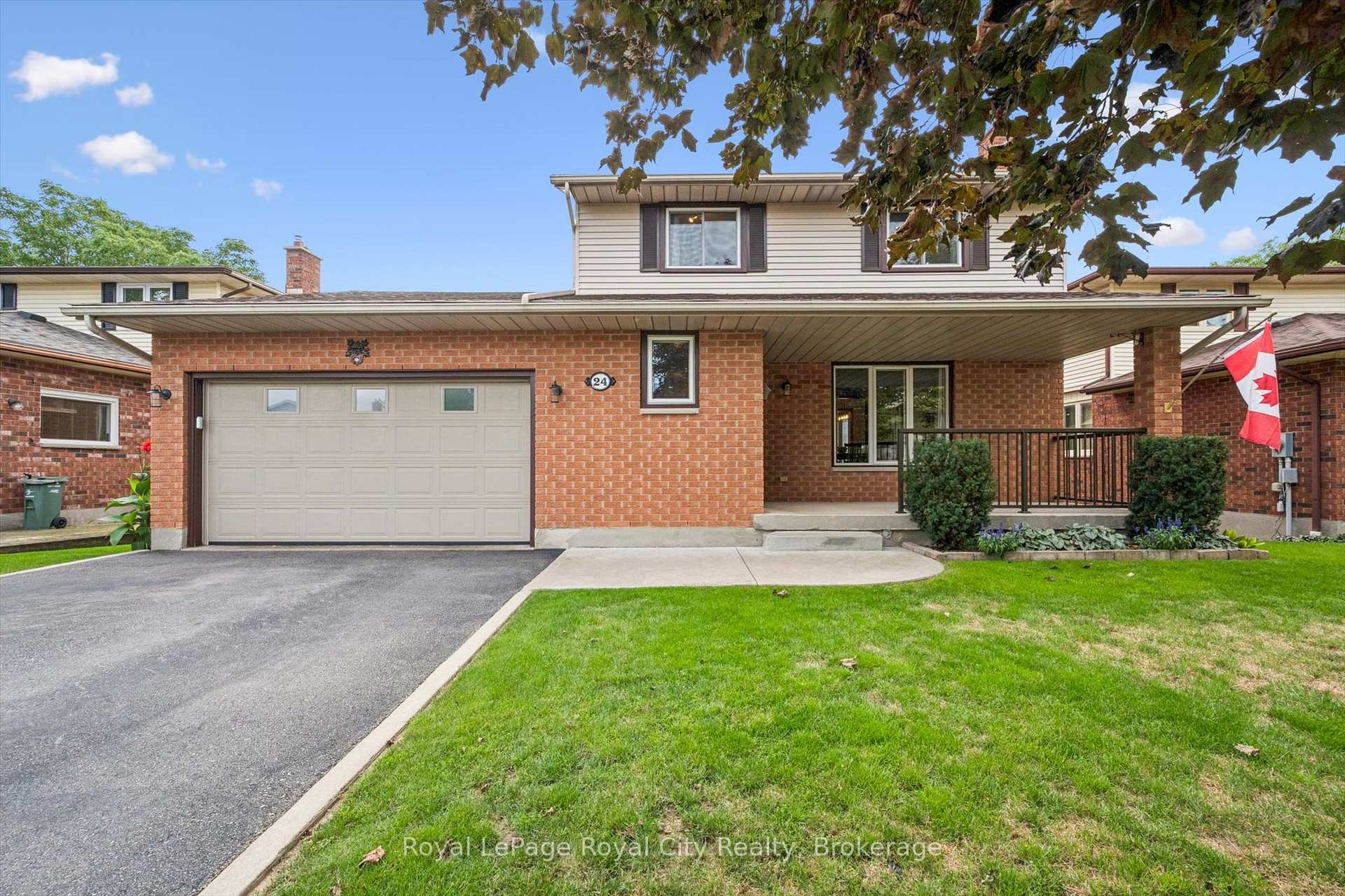 Photo 36 of 24 Greenwich Drive, Guelph, Willow West/Sugarbush/West Acres — HOMEH
