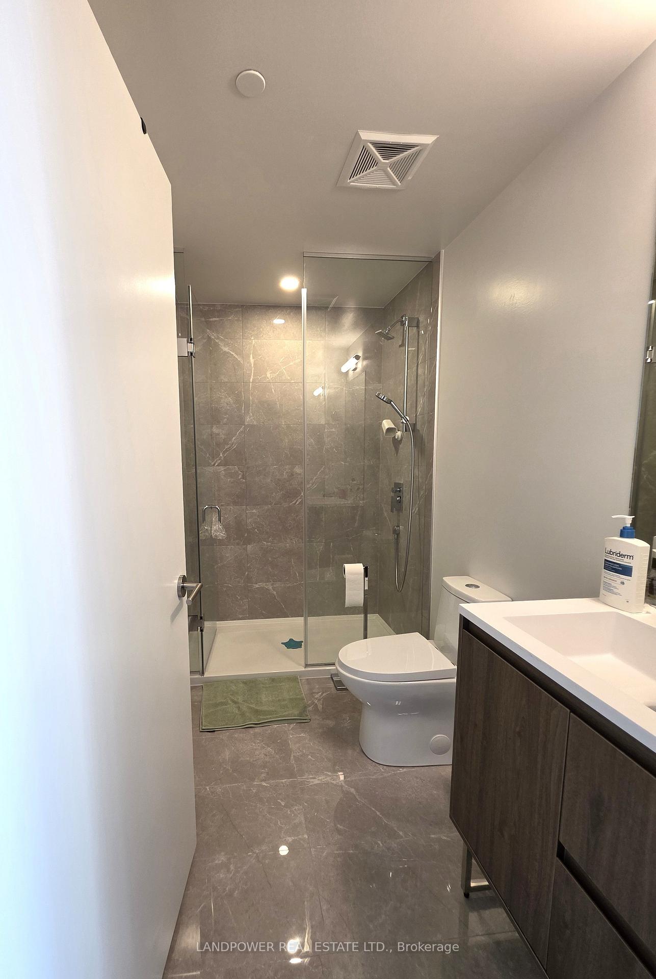 Photo 14 of Unit 622, 1 Kyle Lowry Road, North York, Banbury-Don Mills — HOMEH