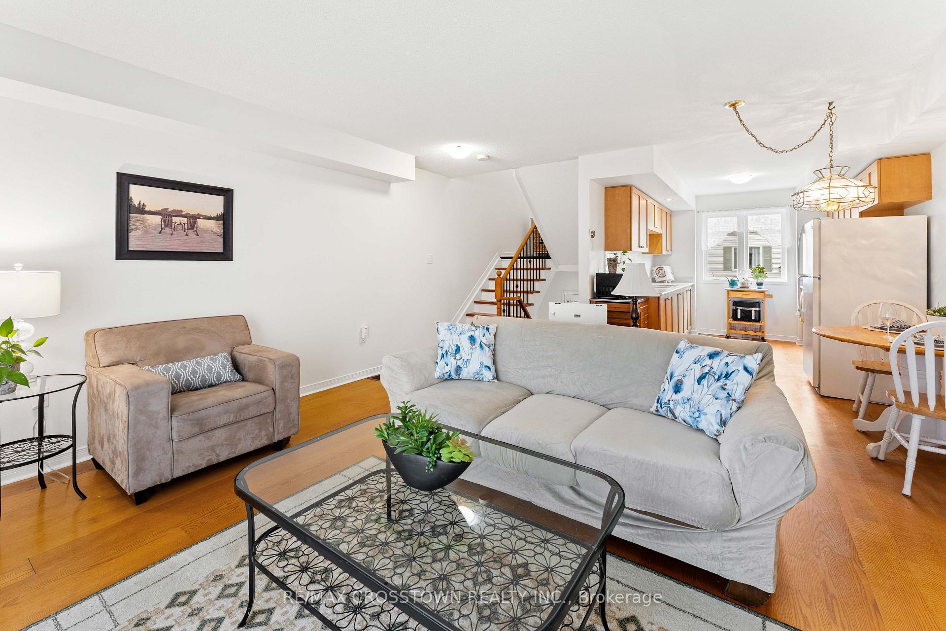 Photo 7 of Unit B1, 6-440 Yonge Street, Barrie, Painswick North — HOMEH