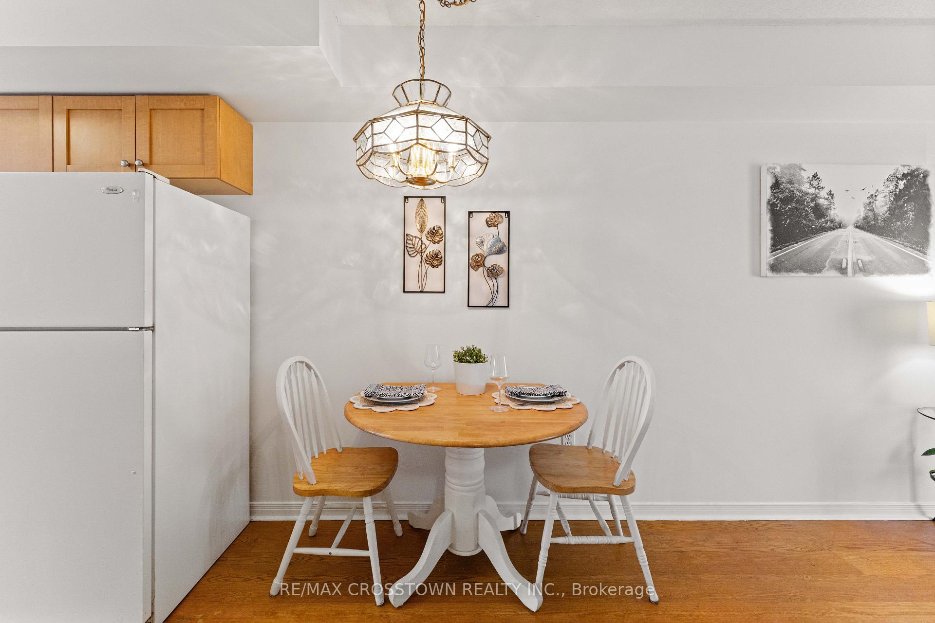 Photo 8 of Unit B1, 6-440 Yonge Street, Barrie, Painswick North — HOMEH