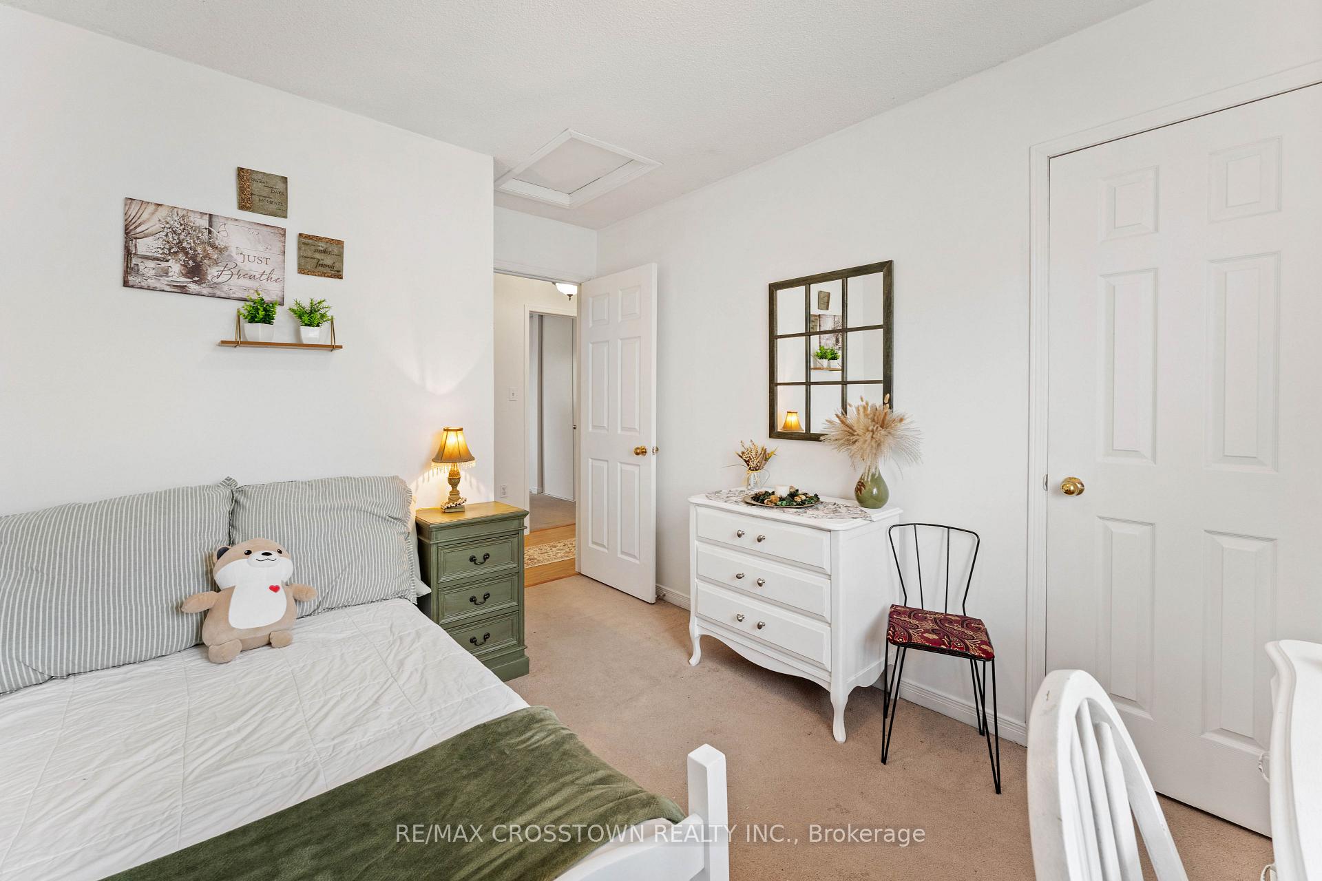 Photo 17 of Unit B1, 6-440 Yonge Street, Barrie, Painswick North — HOMEH