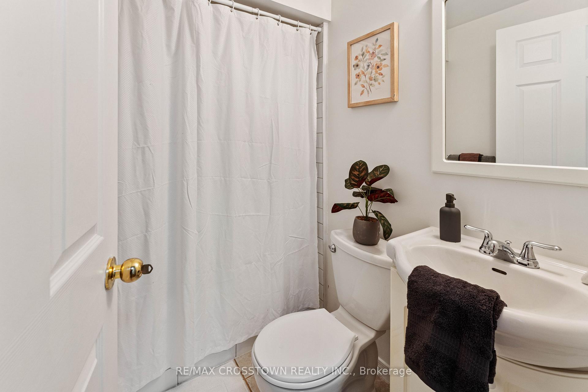 Photo 18 of Unit B1, 6-440 Yonge Street, Barrie, Painswick North — HOMEH