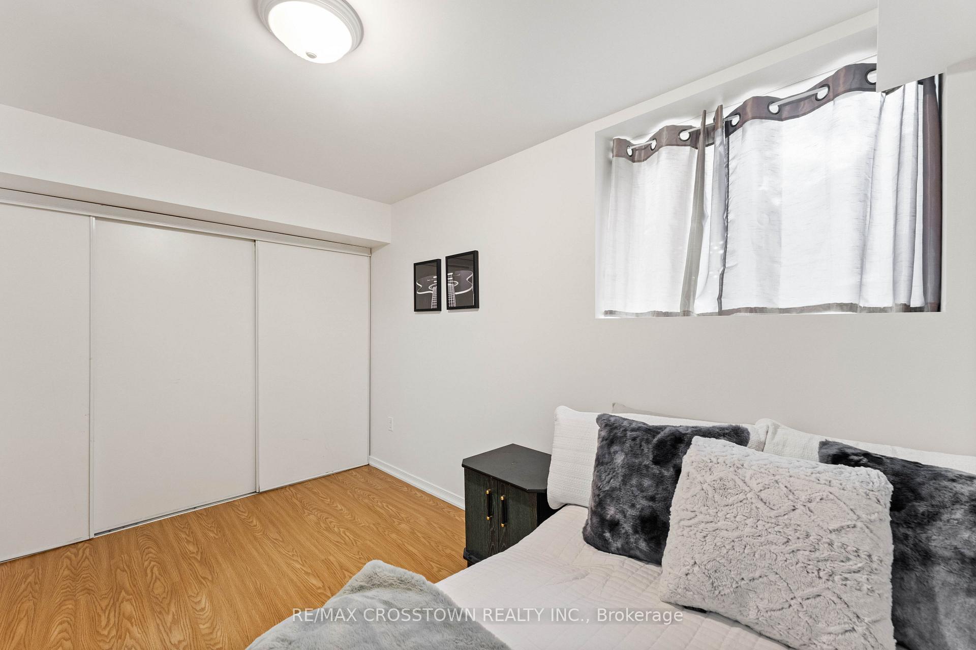 Photo 21 of Unit B1, 6-440 Yonge Street, Barrie, Painswick North — HOMEH