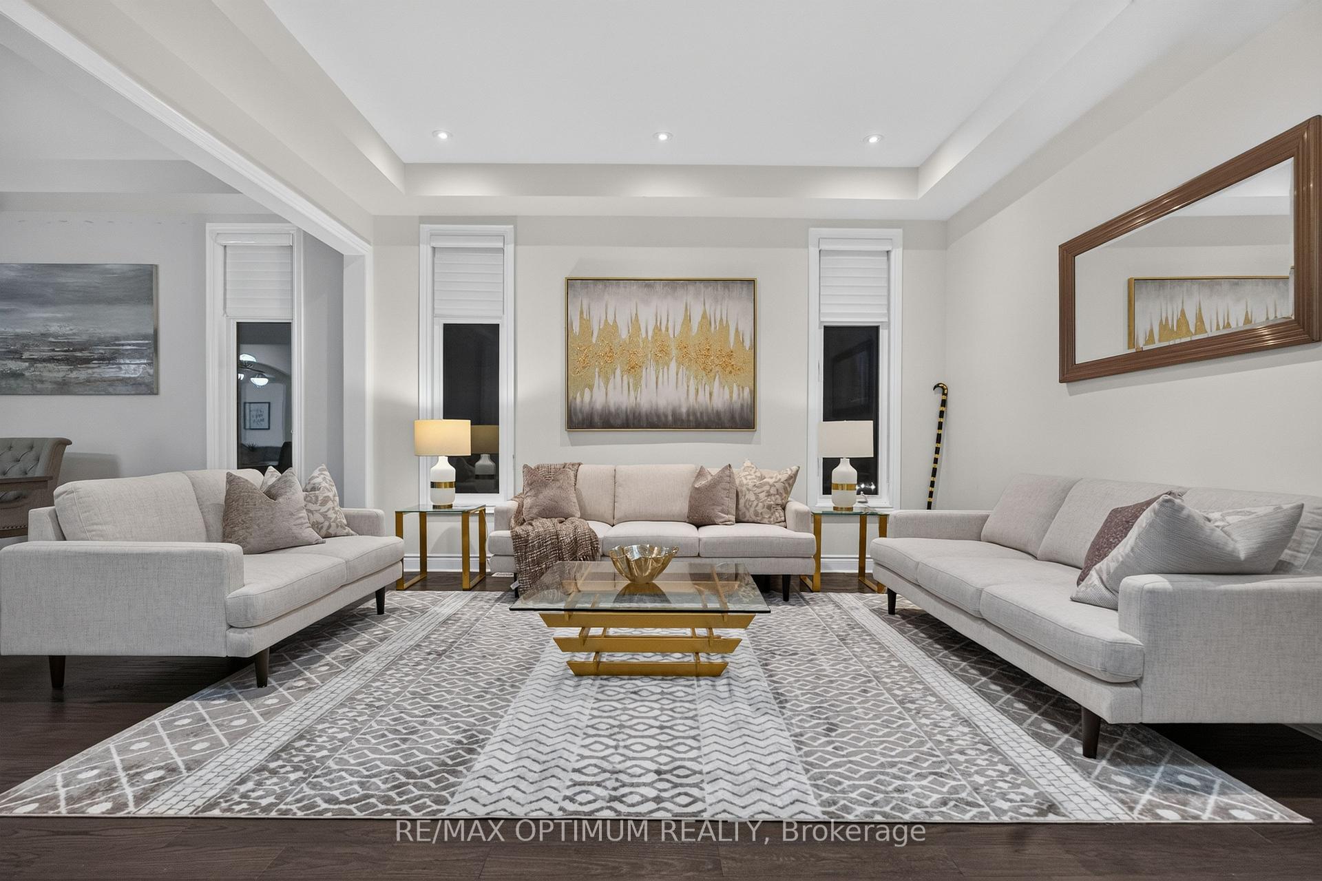 Photo 8 of 49 Elbern Markell Drive, Brampton, Credit Valley — HOMEH