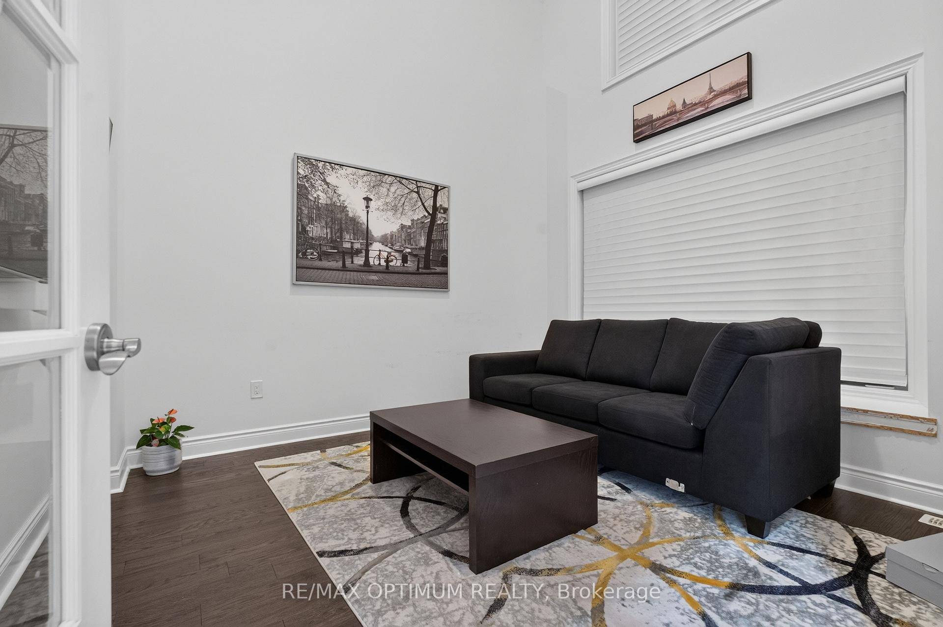 Photo 17 of 49 Elbern Markell Drive, Brampton, Credit Valley — HOMEH