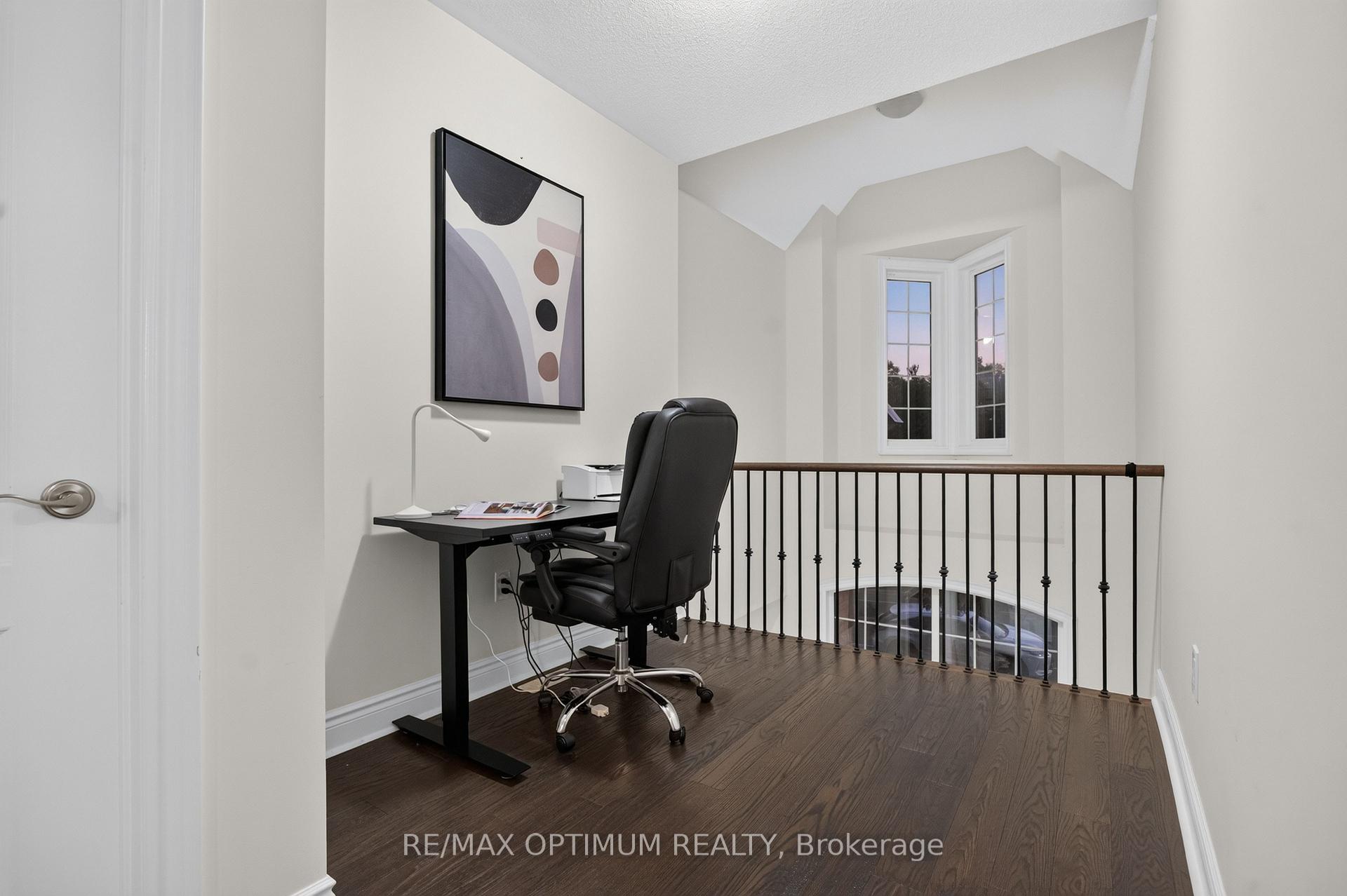 Photo 38 of 49 Elbern Markell Drive, Brampton, Credit Valley — HOMEH