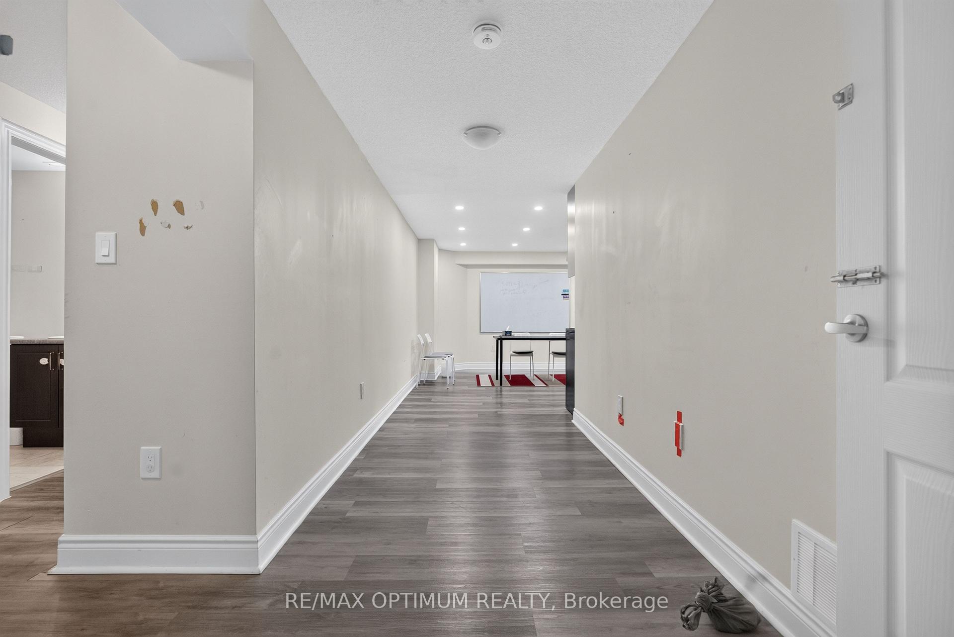 Photo 41 of 49 Elbern Markell Drive, Brampton, Credit Valley — HOMEH