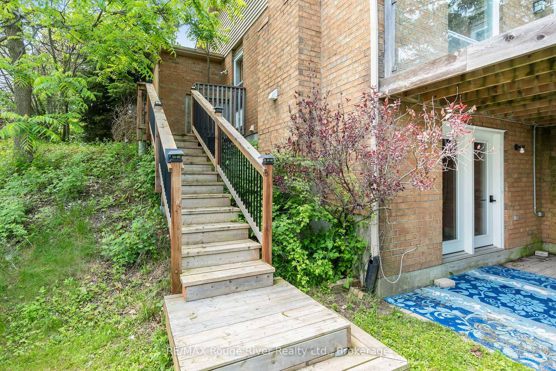 Photo 7 of 3 Gibson Place, Port Hope — HOMEH