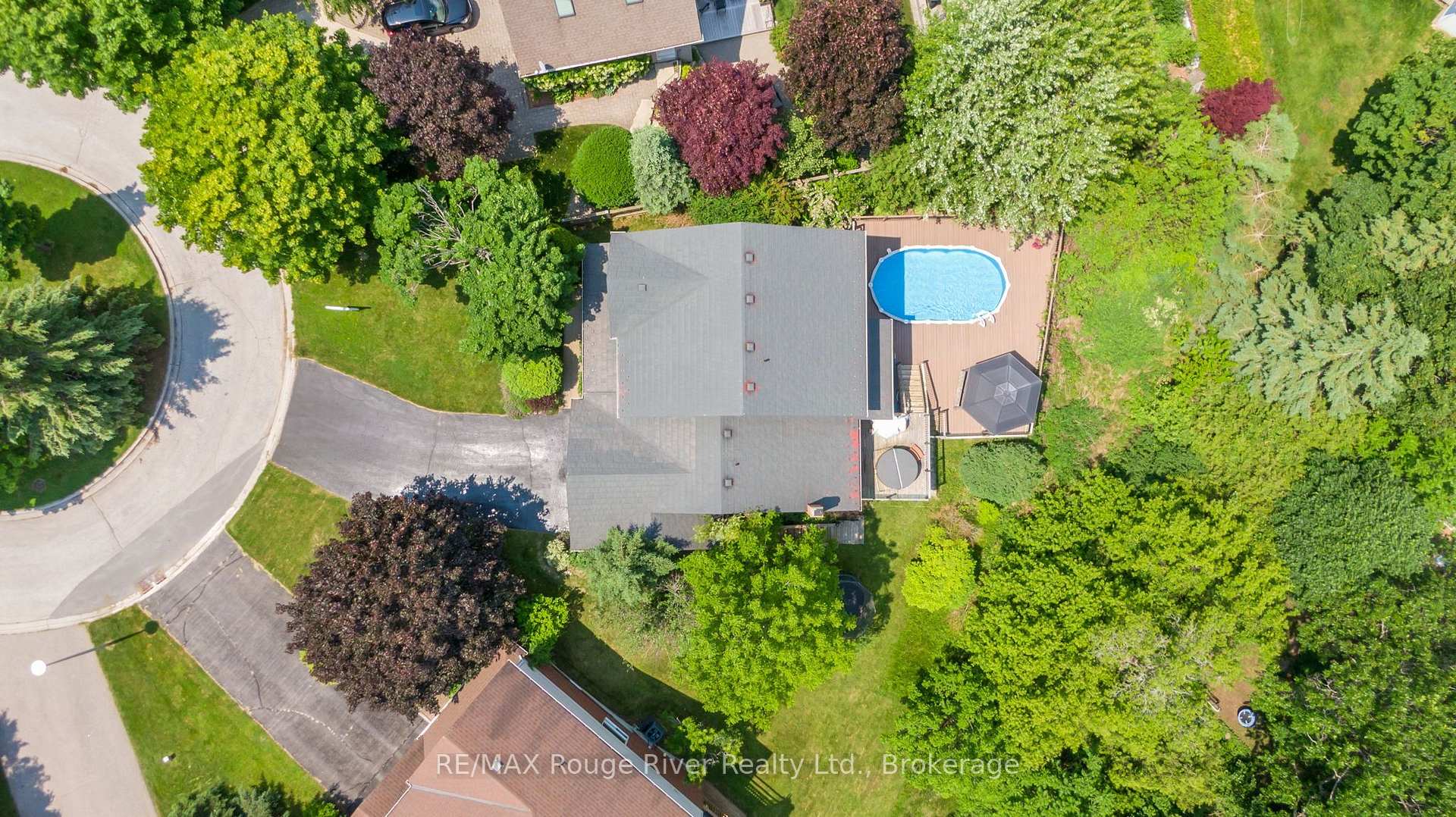 Photo 14 of 3 Gibson Place, Port Hope — HOMEH
