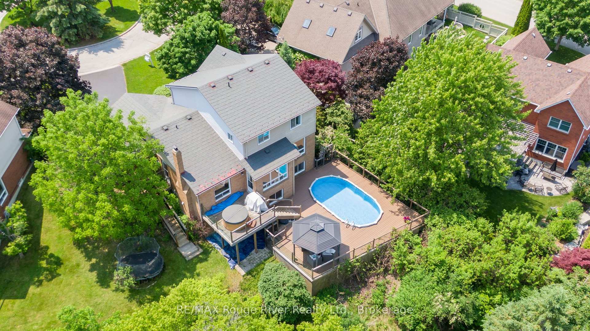 Photo 15 of 3 Gibson Place, Port Hope — HOMEH