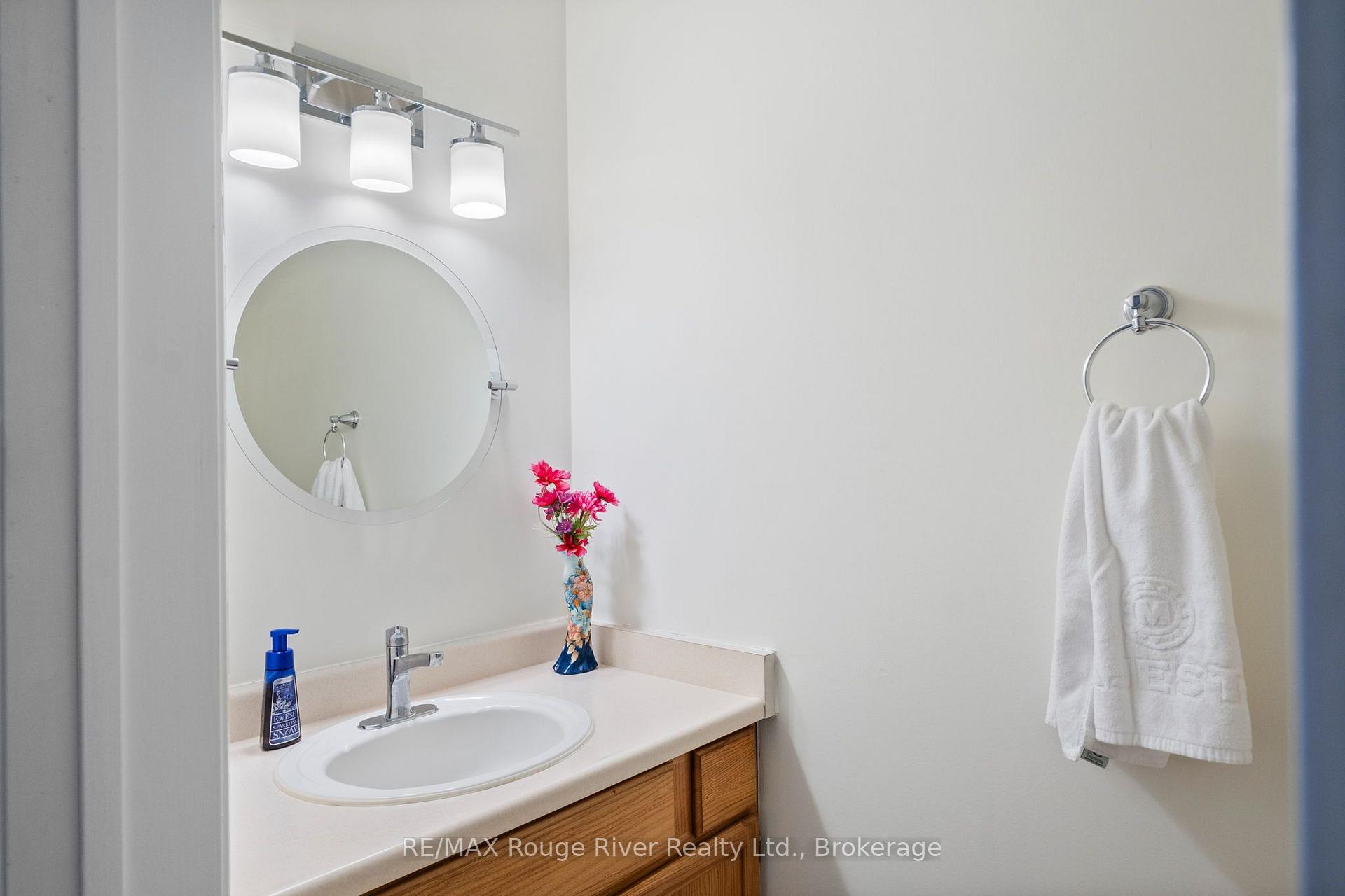 Photo 29 of 3 Gibson Place, Port Hope — HOMEH