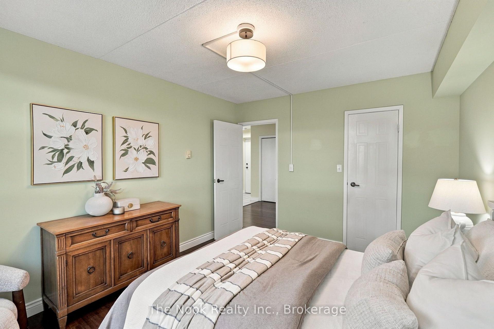 Photo 29 of Unit 507, 144 Queen Street, Clarington, Bowmanville — HOMEH