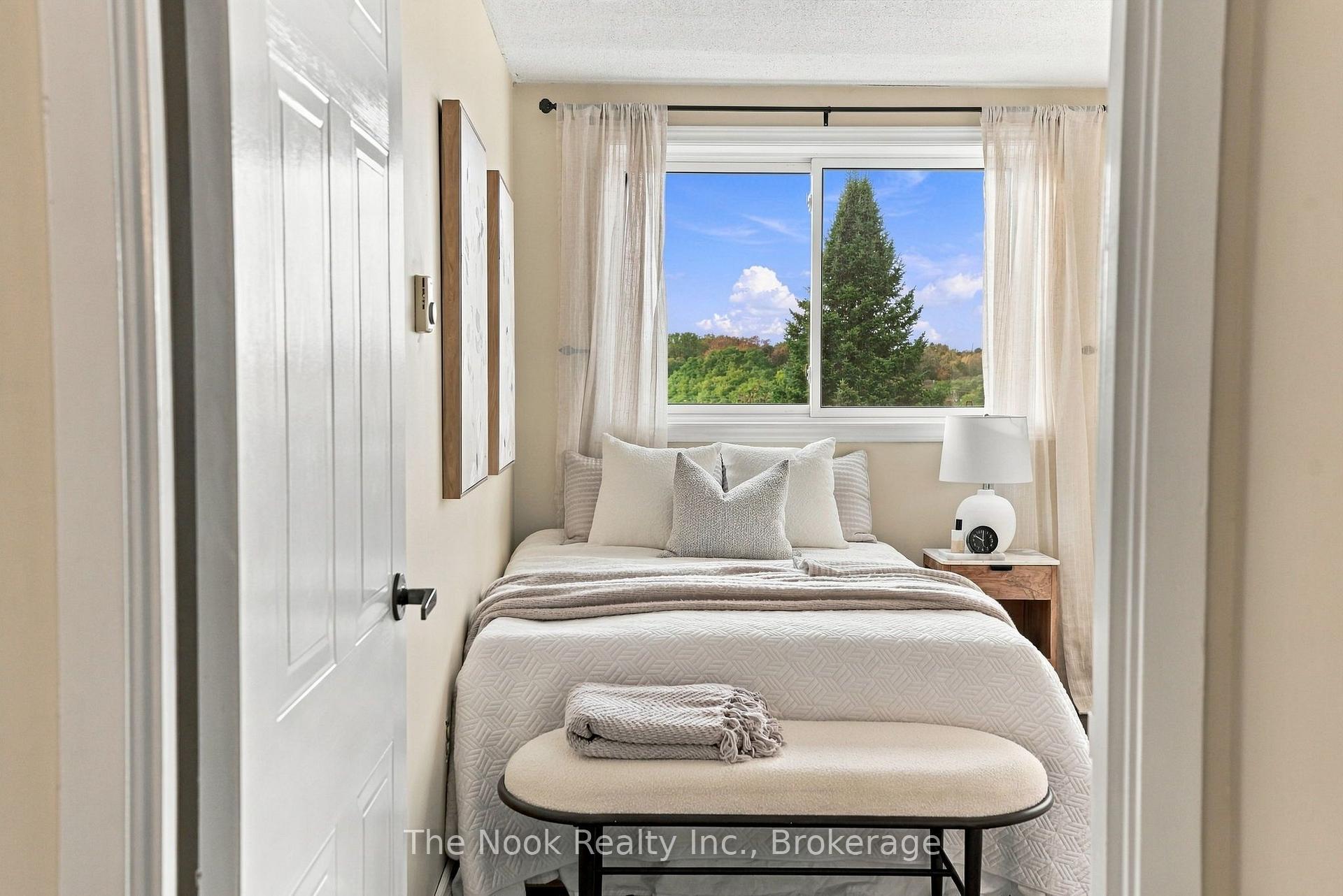 Photo 30 of Unit 507, 144 Queen Street, Clarington, Bowmanville — HOMEH
